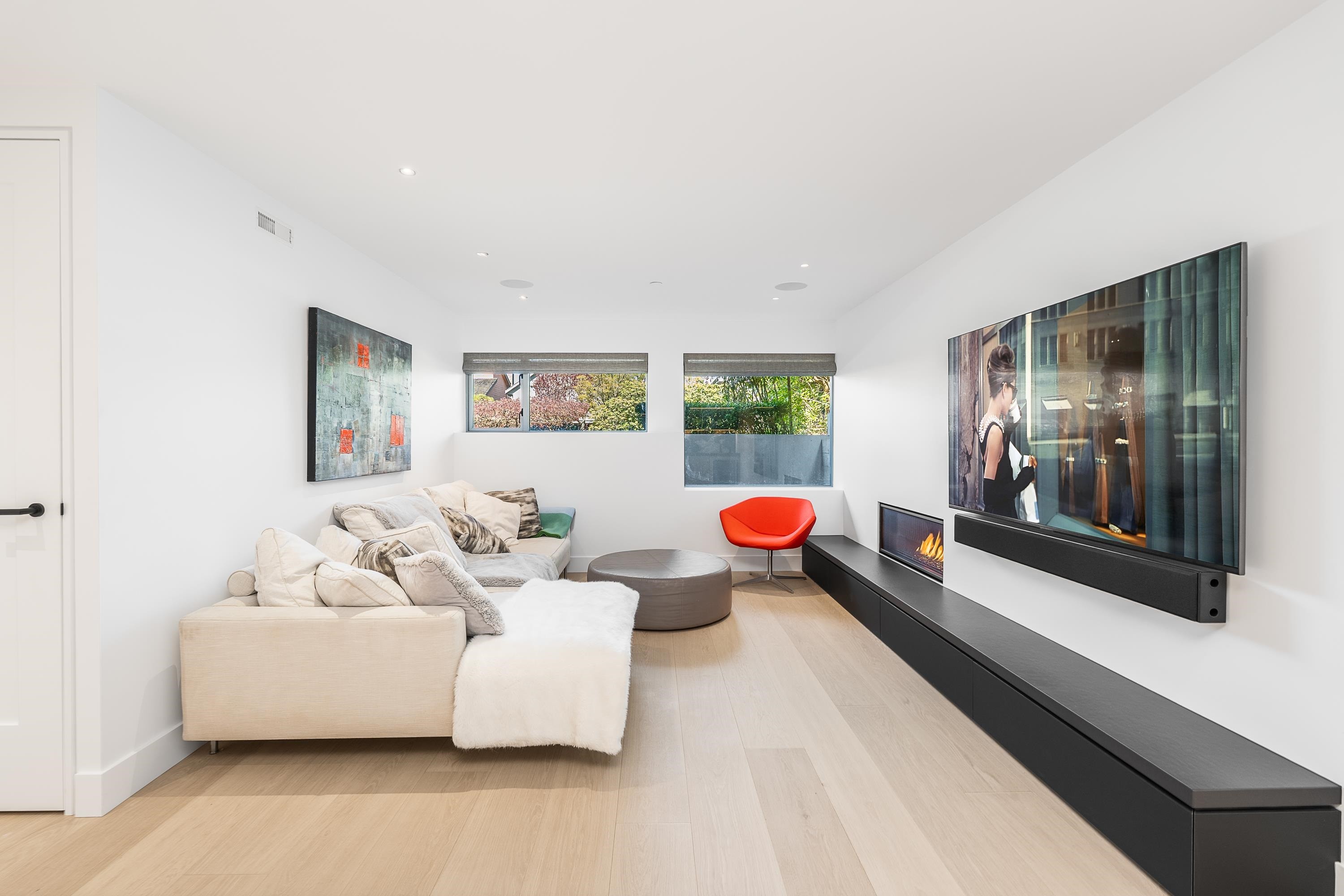 4416 1St Avenue W, Vancouver, BC