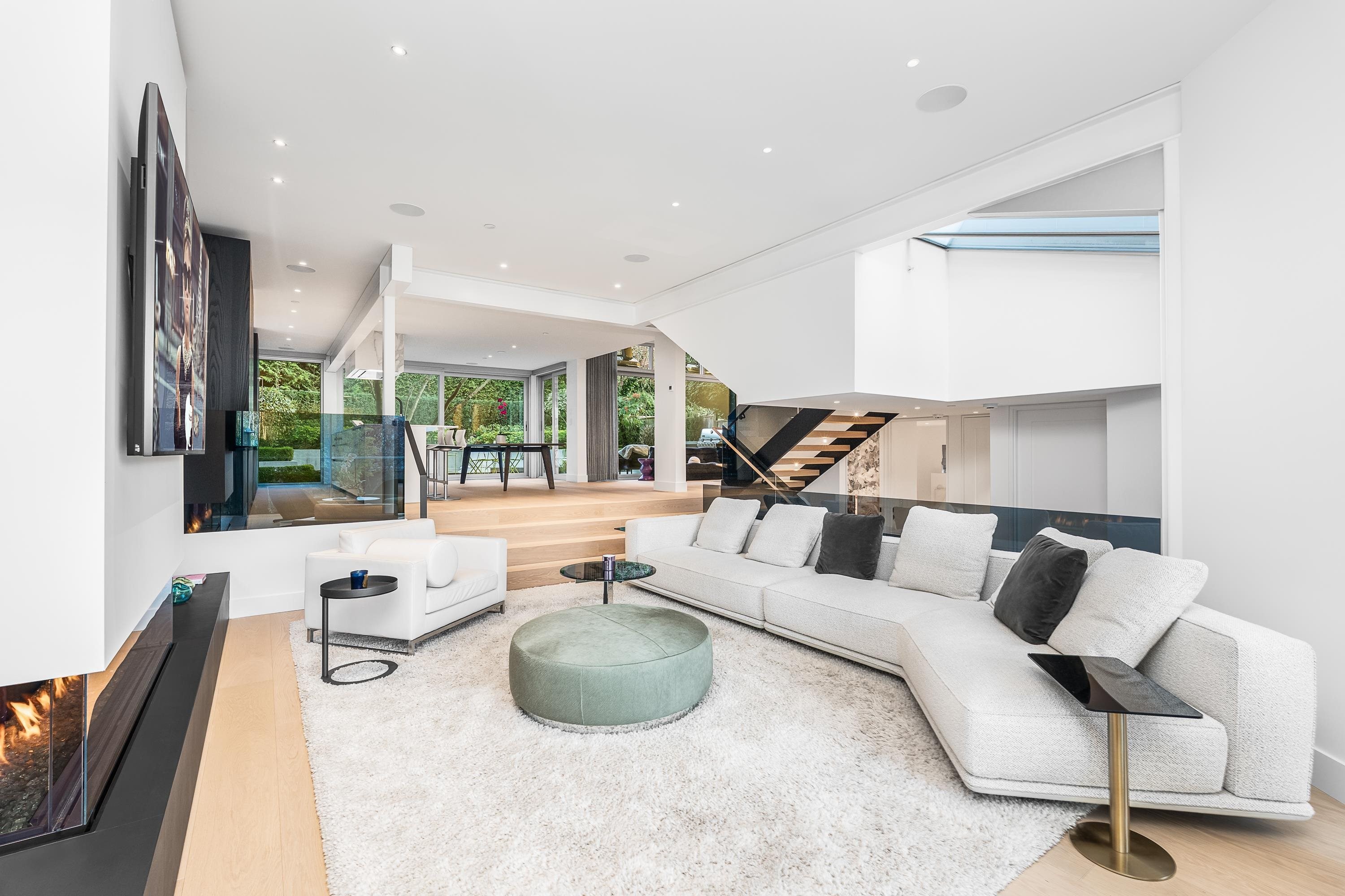 4416 1St Avenue W, Vancouver, BC