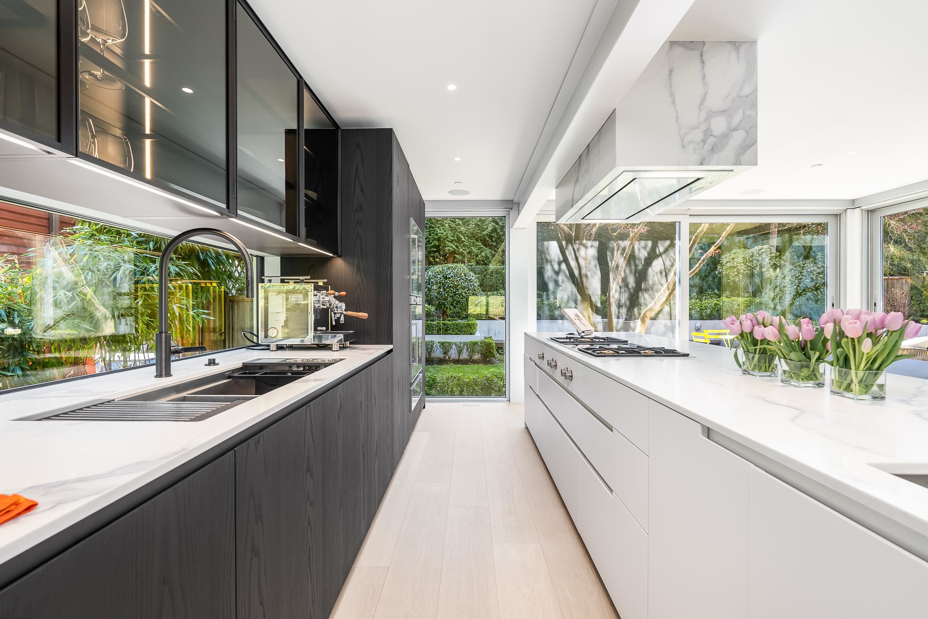 4416 1St Avenue W, Vancouver, BC