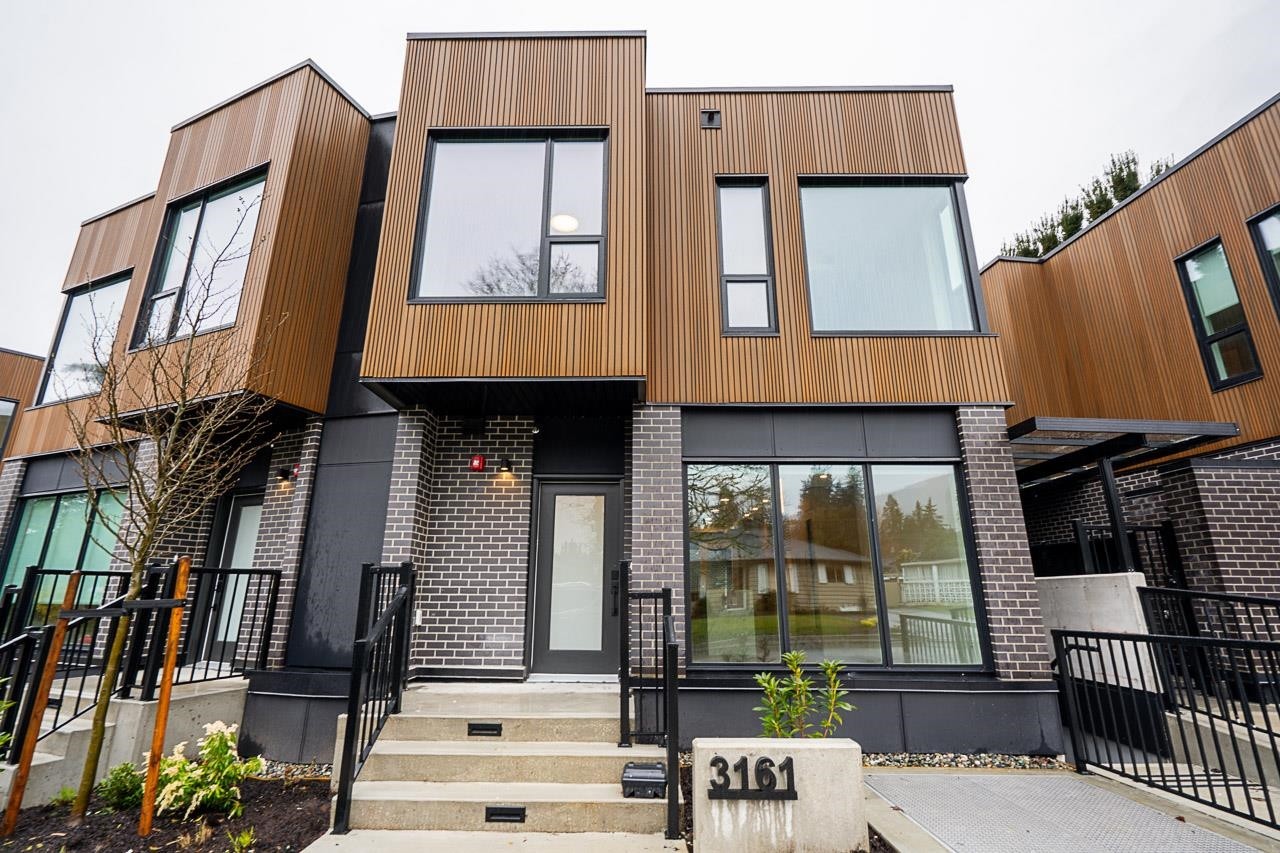 3161 Canfield Crescent, North Vancouver, BC