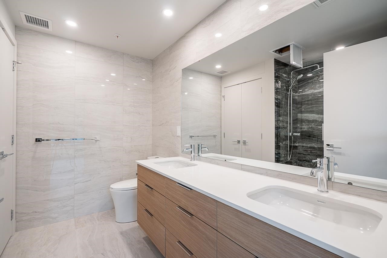 3161 Canfield Crescent, North Vancouver, BC