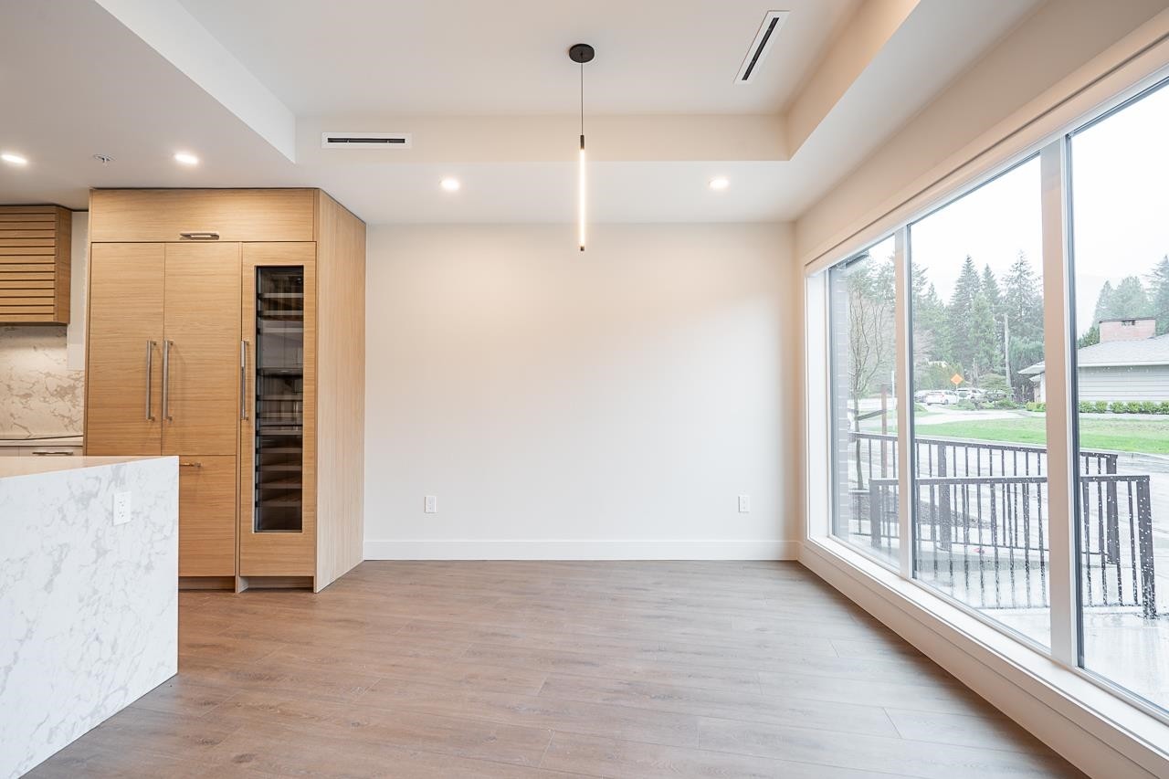3161 Canfield Crescent, North Vancouver, BC