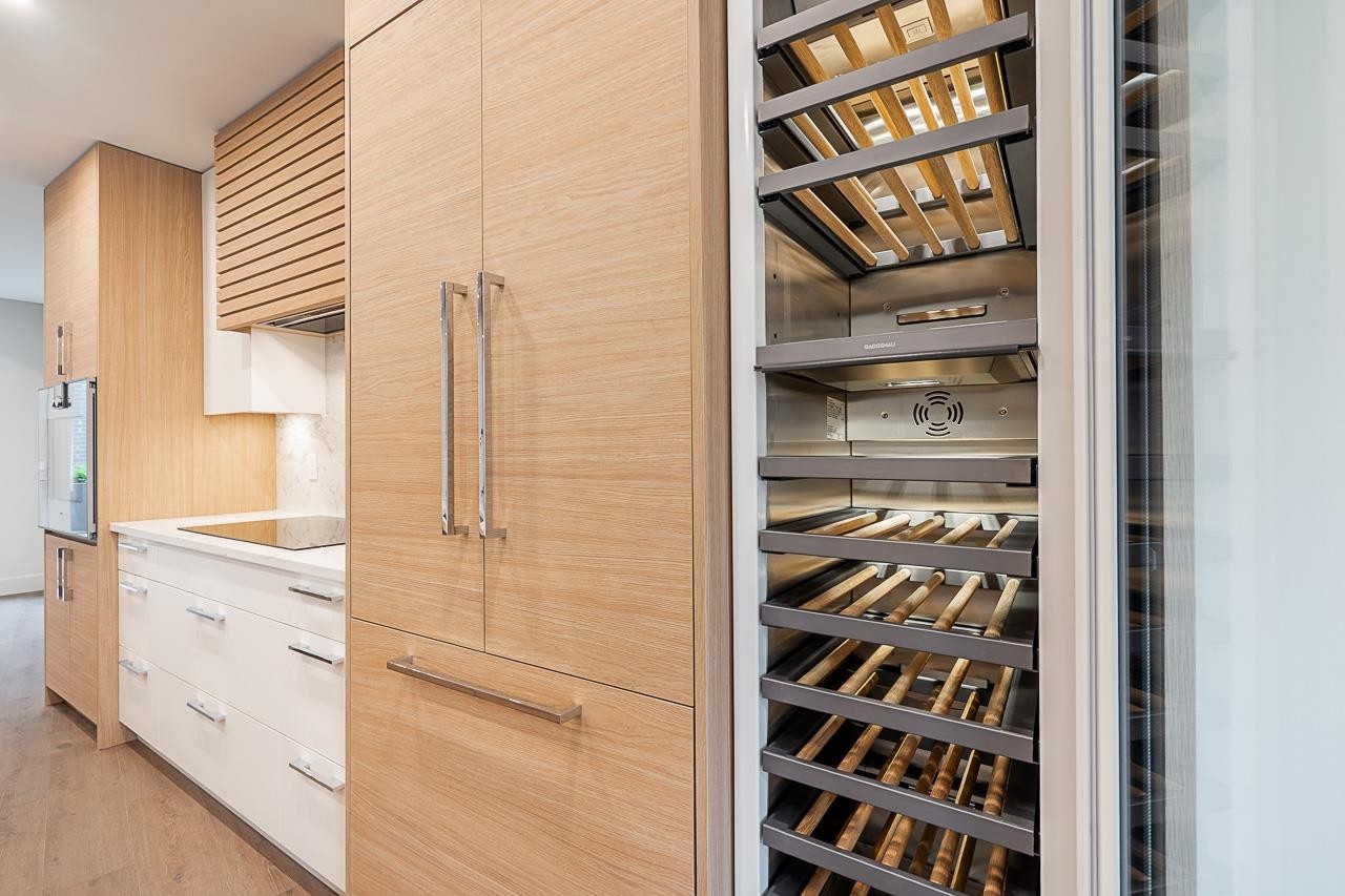 3161 Canfield Crescent, North Vancouver, BC