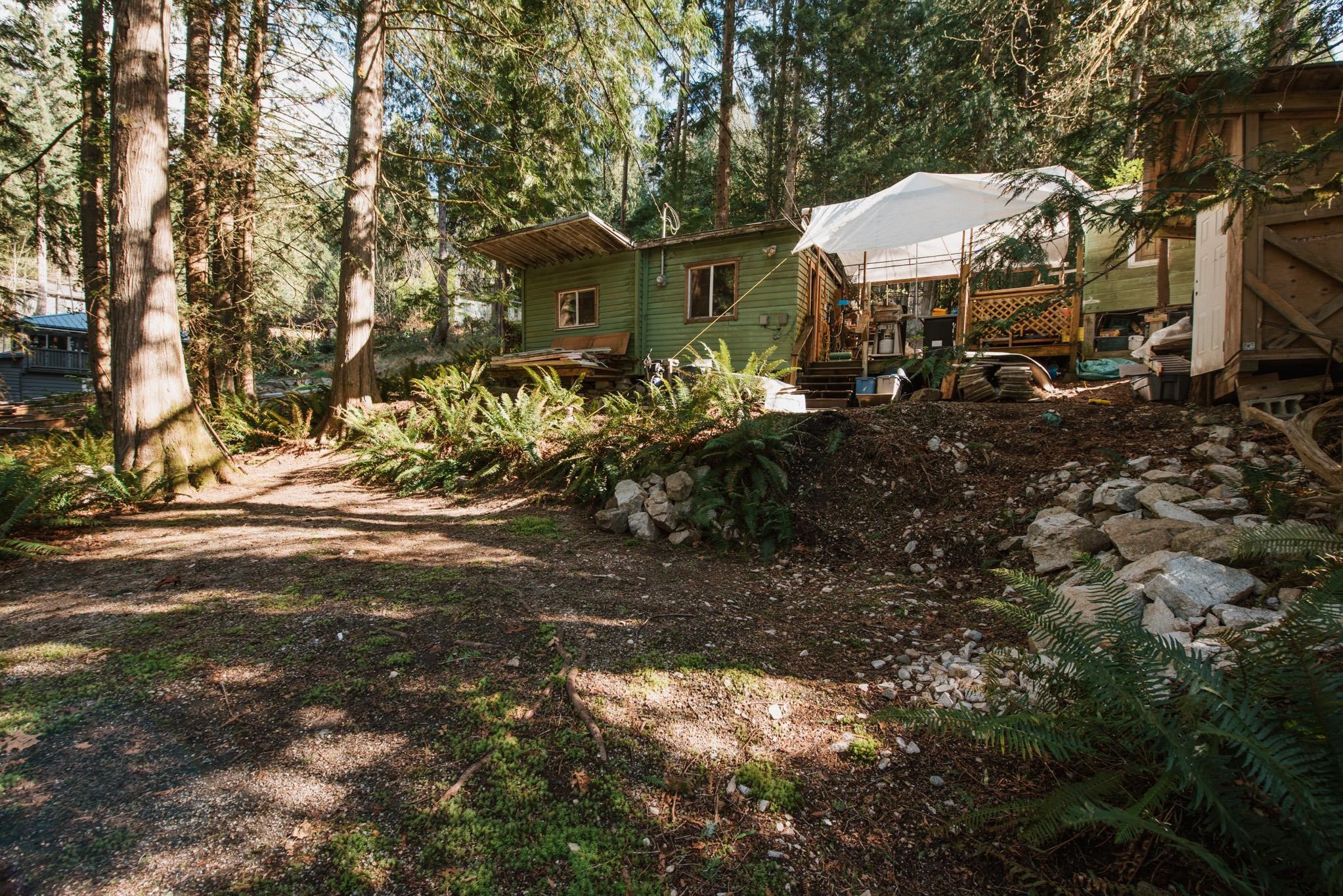 5735 Naylor Road, Sechelt, BC