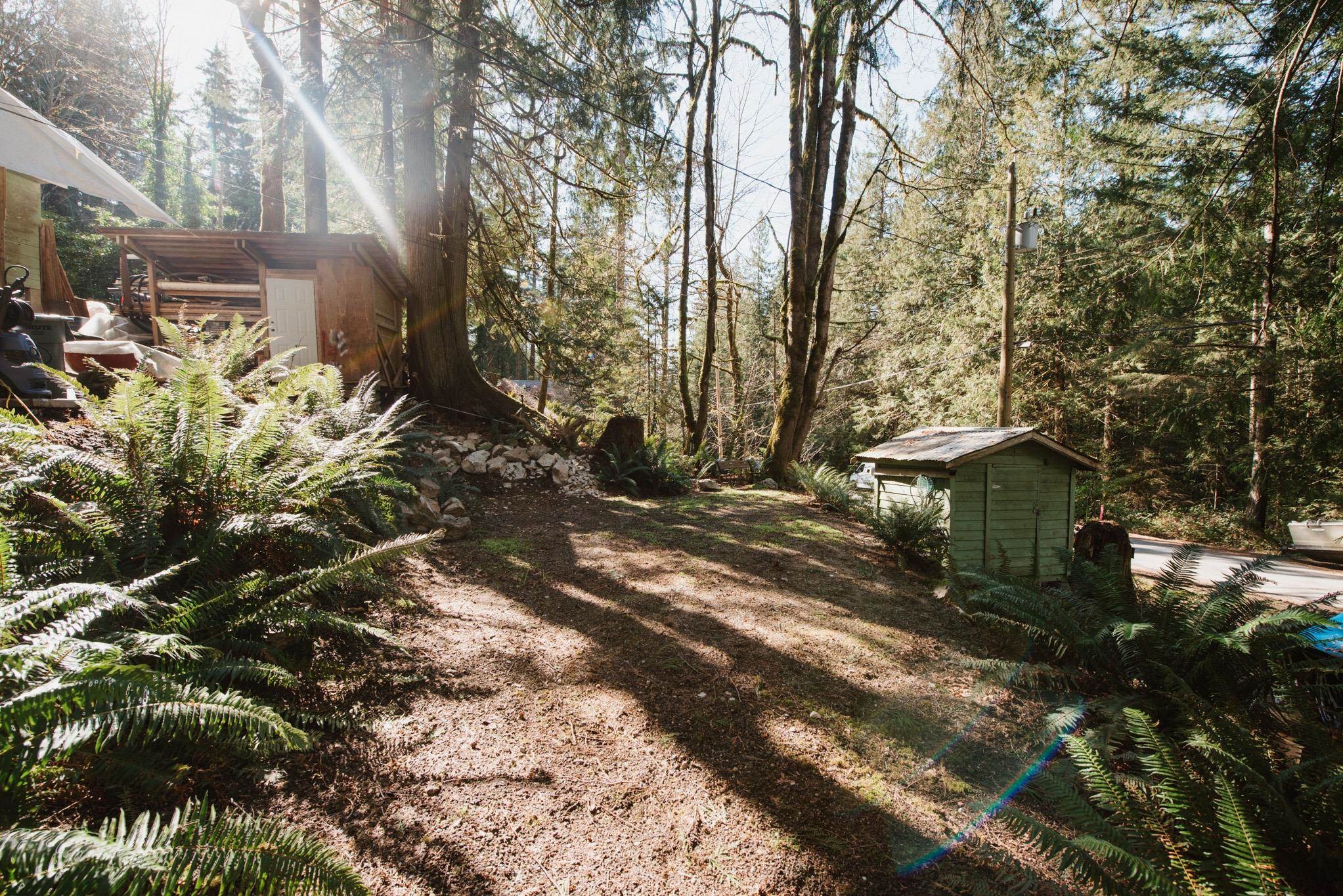 5735 Naylor Road, Sechelt, BC