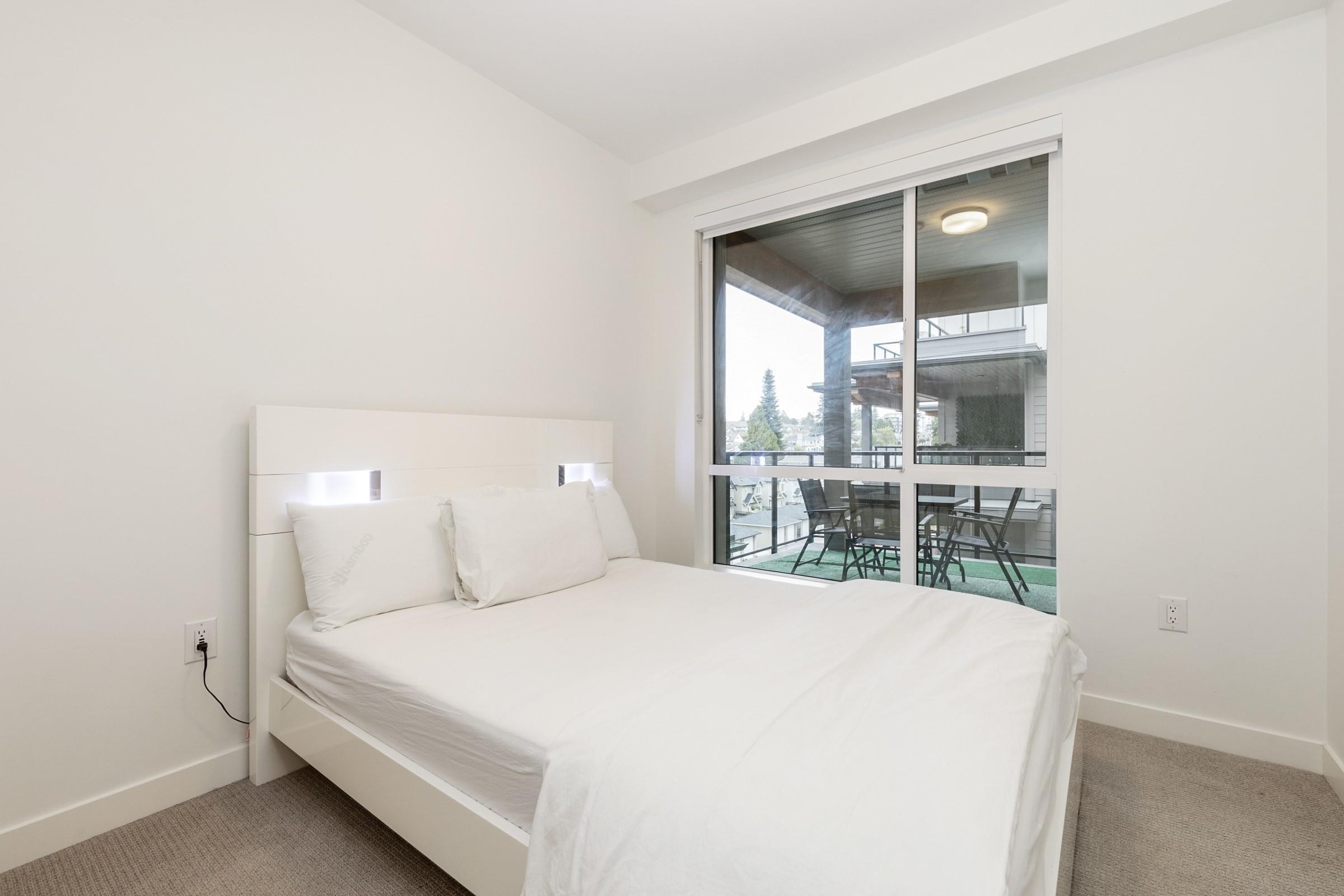 522-7588 16Th Street, Burnaby, BC