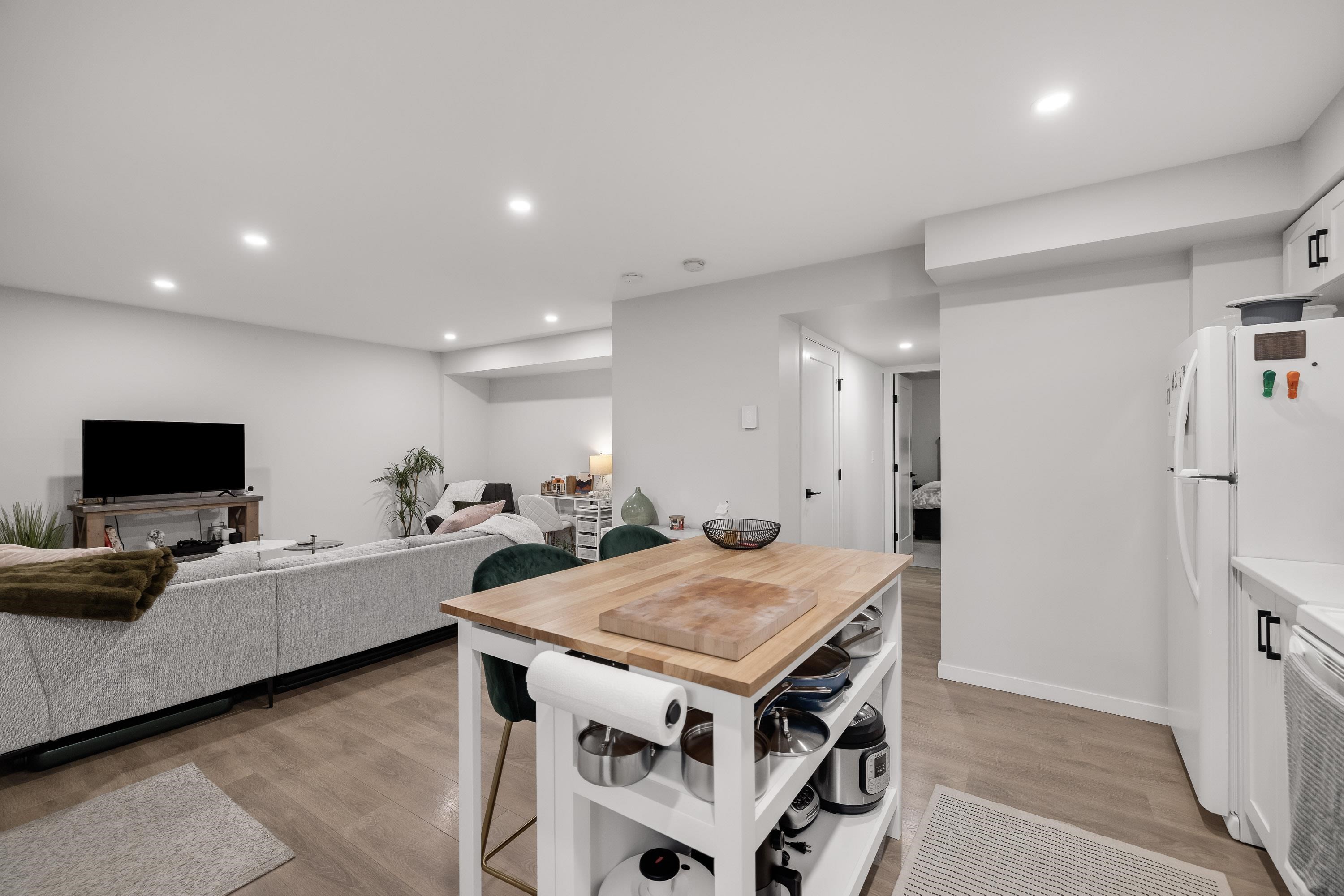 1248 Mounce Drive, Coquitlam, BC