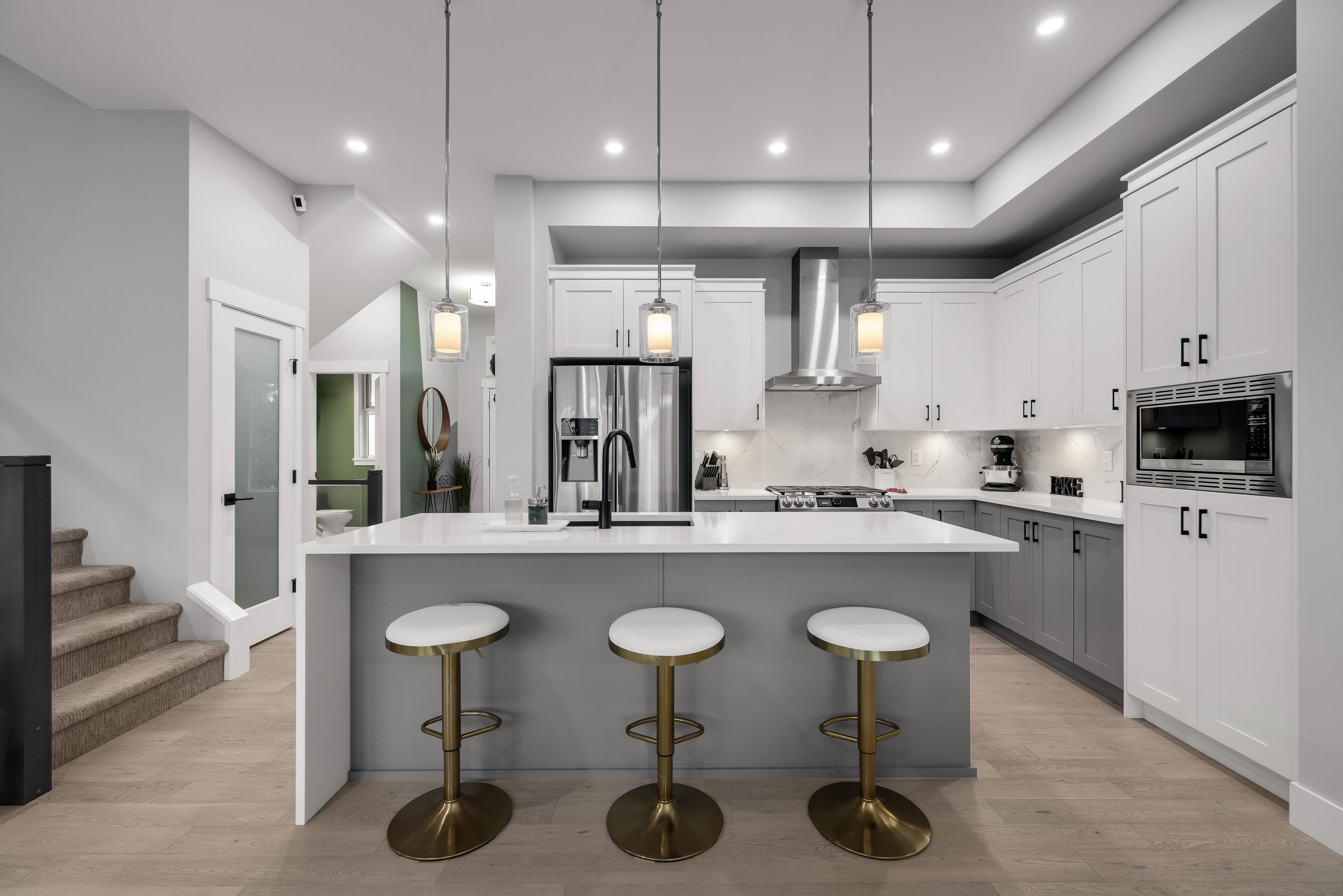 1248 Mounce Drive, Coquitlam, BC