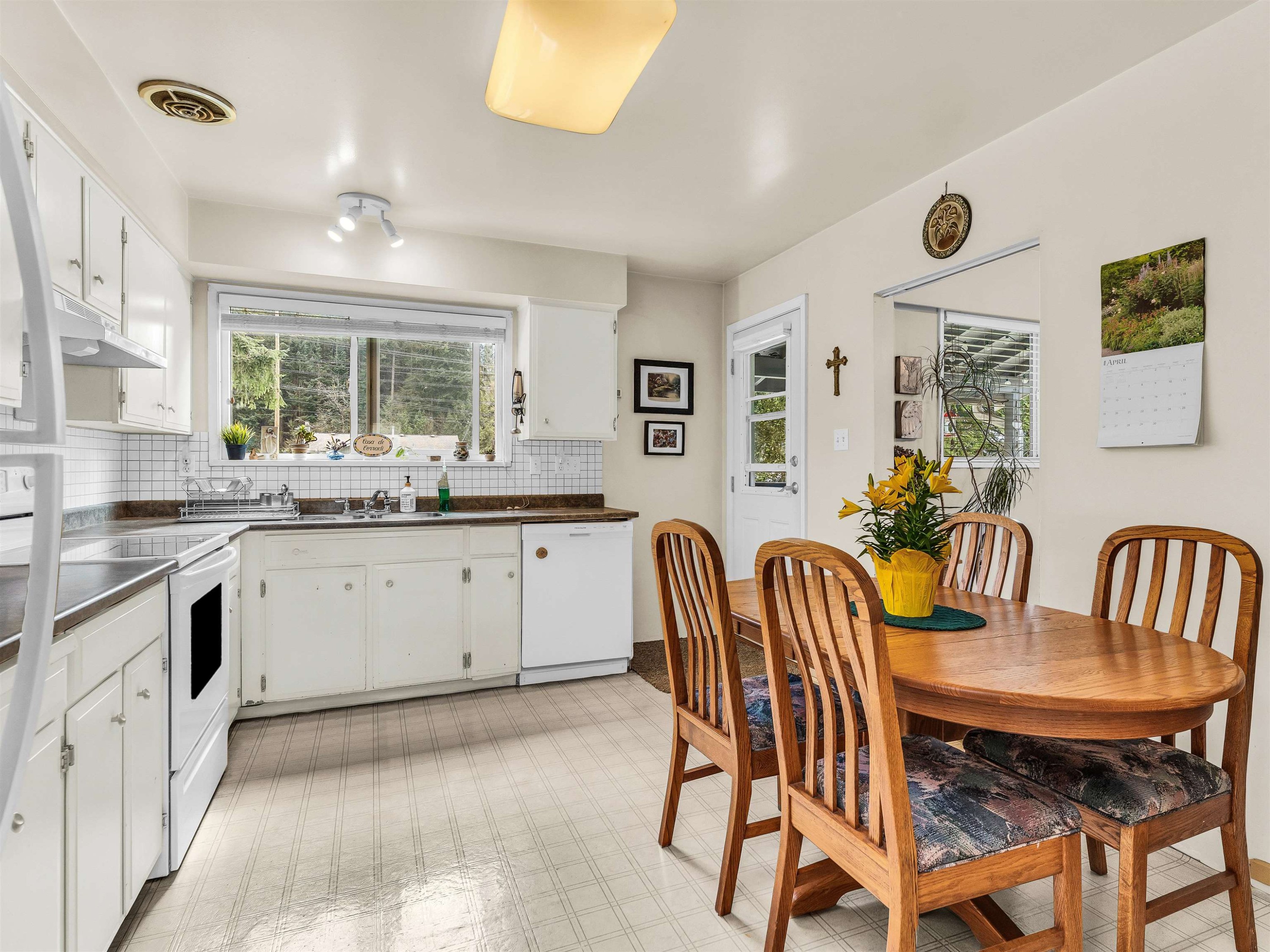 867 Thermal Drive, Coquitlam, BC