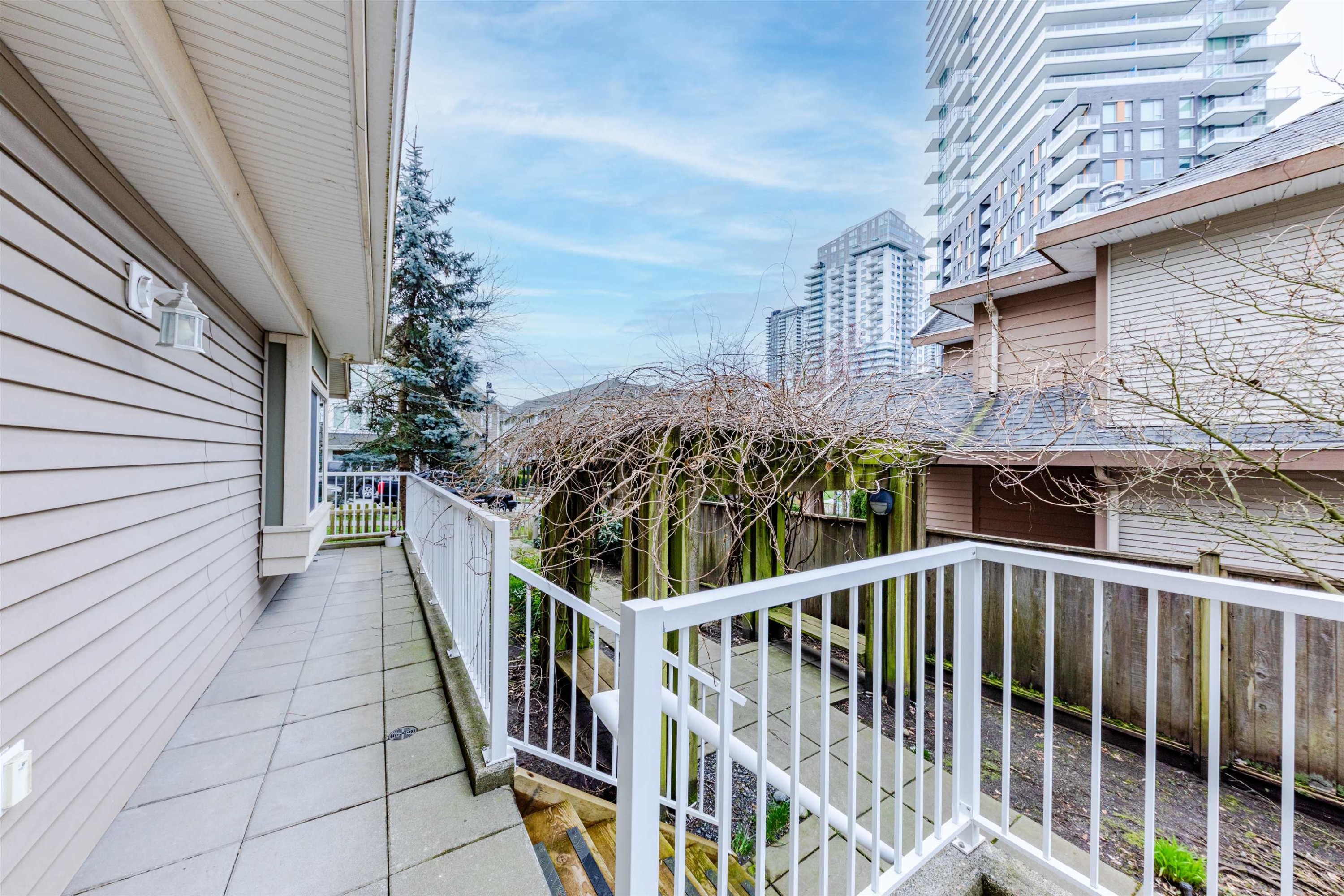 7-621 Langside Avenue, Coquitlam, BC