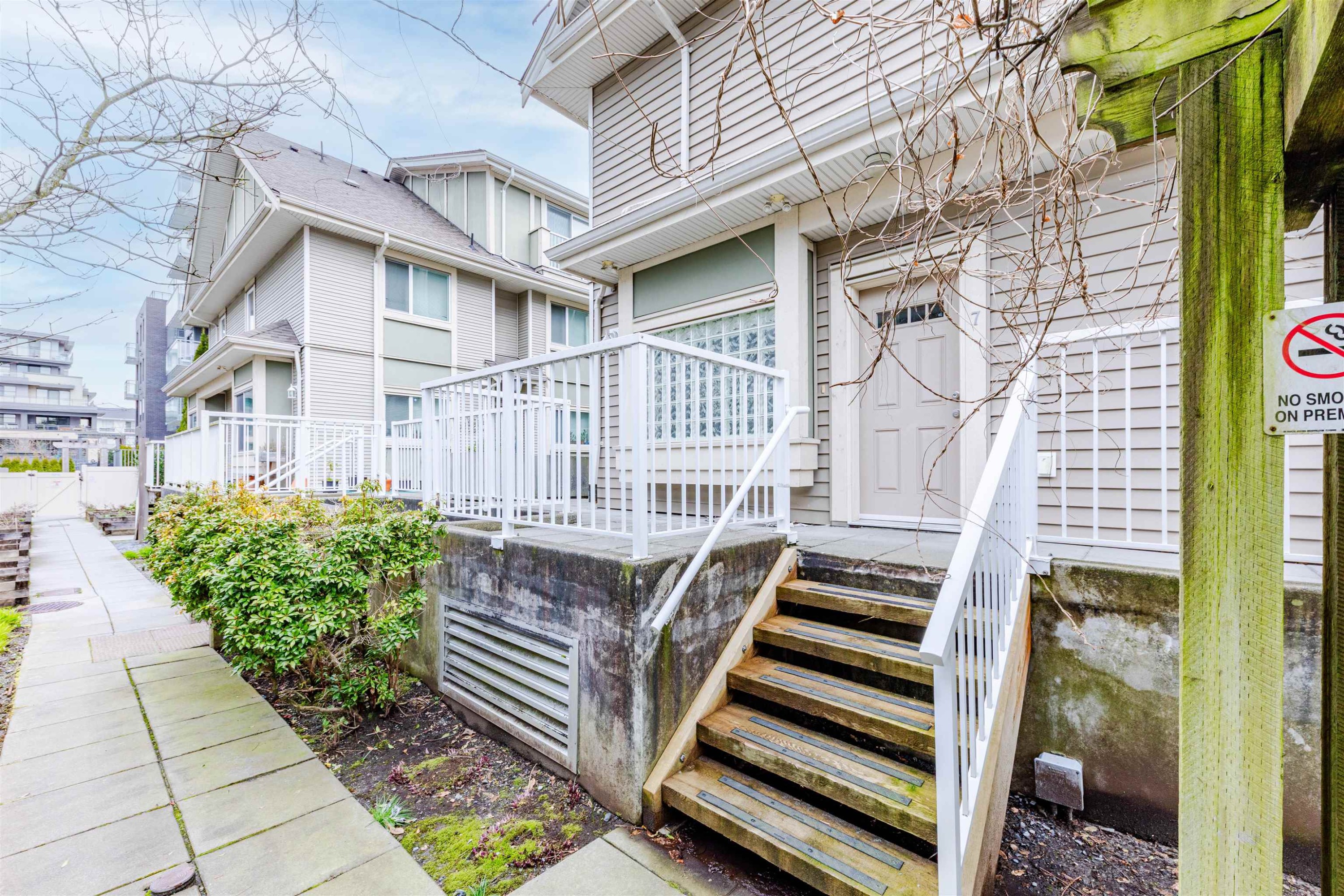7-621 Langside Avenue, Coquitlam, BC
