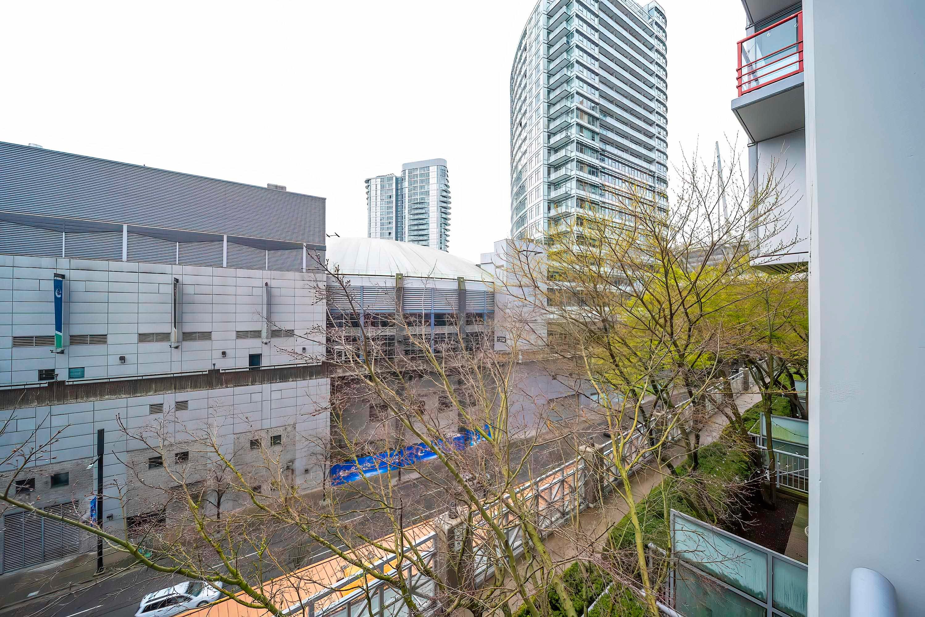 119 Regiment Square, Vancouver, BC