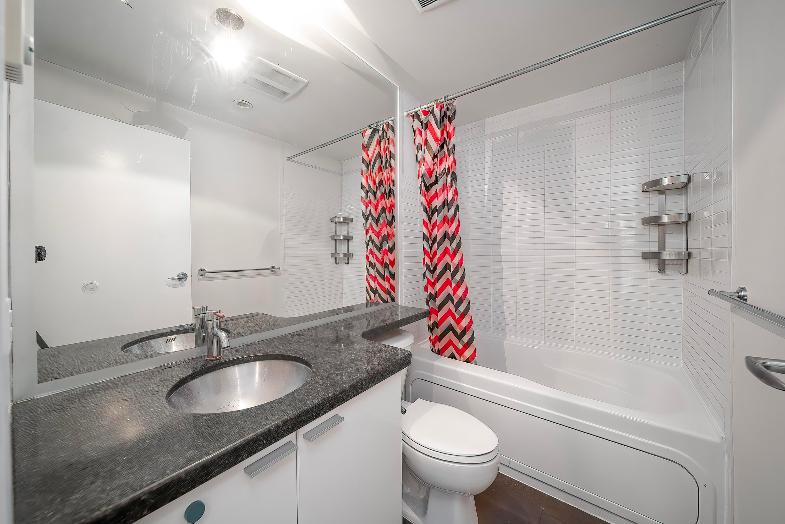 119 Regiment Square, Vancouver, BC