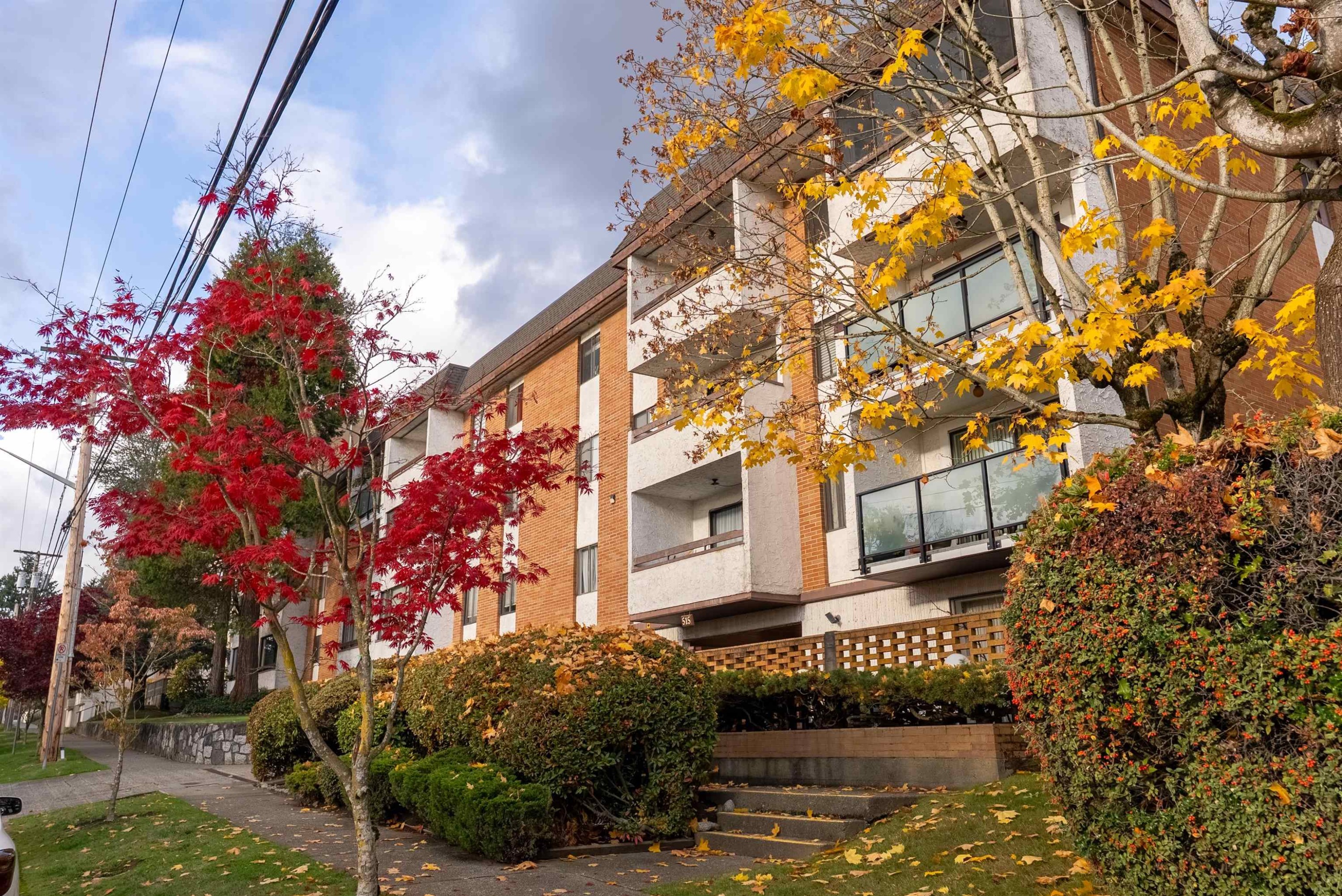 101-515 Eleventh Street, New Westminster, BC