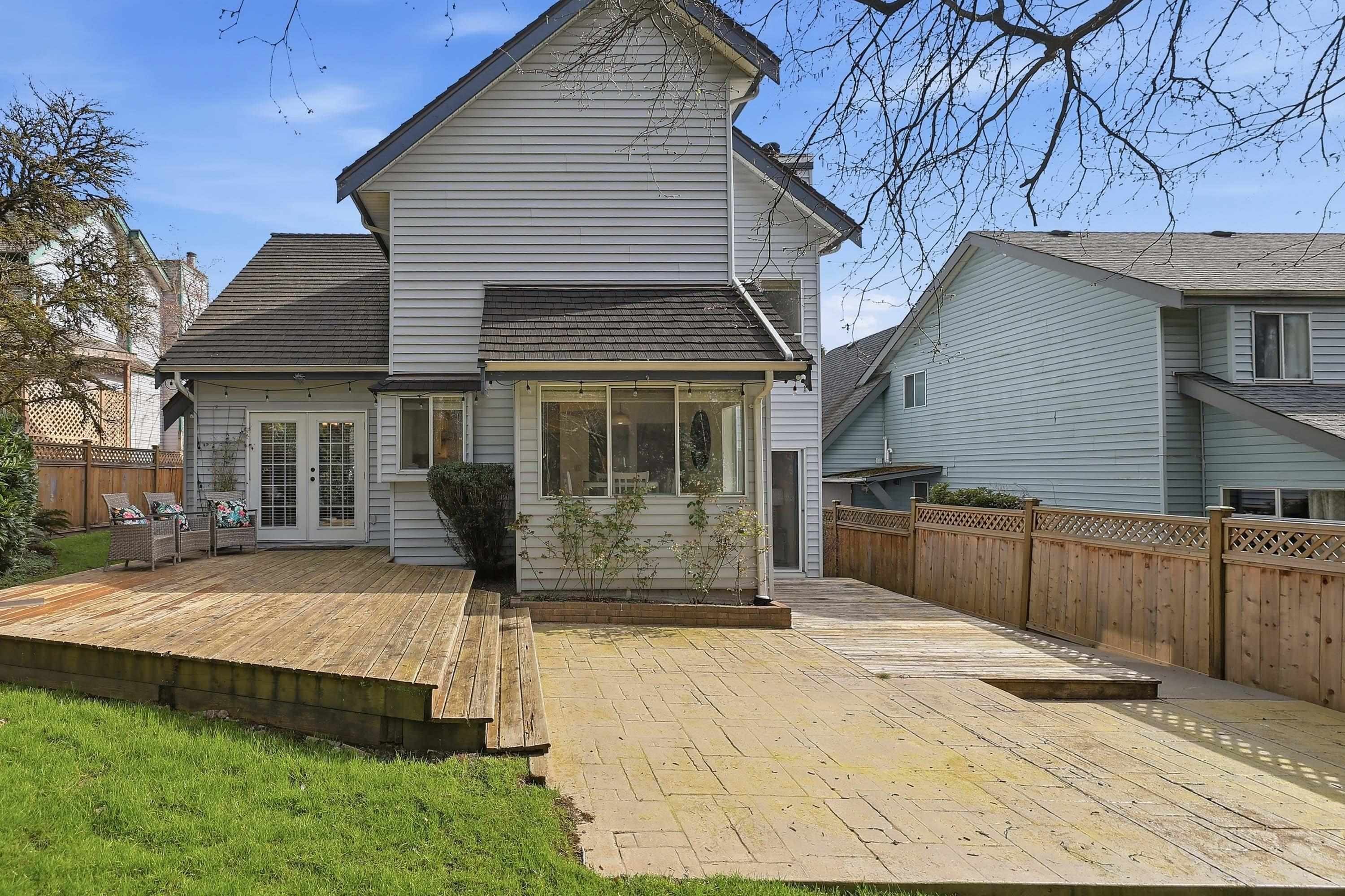 1330 Cimarron Drive, Coquitlam, BC