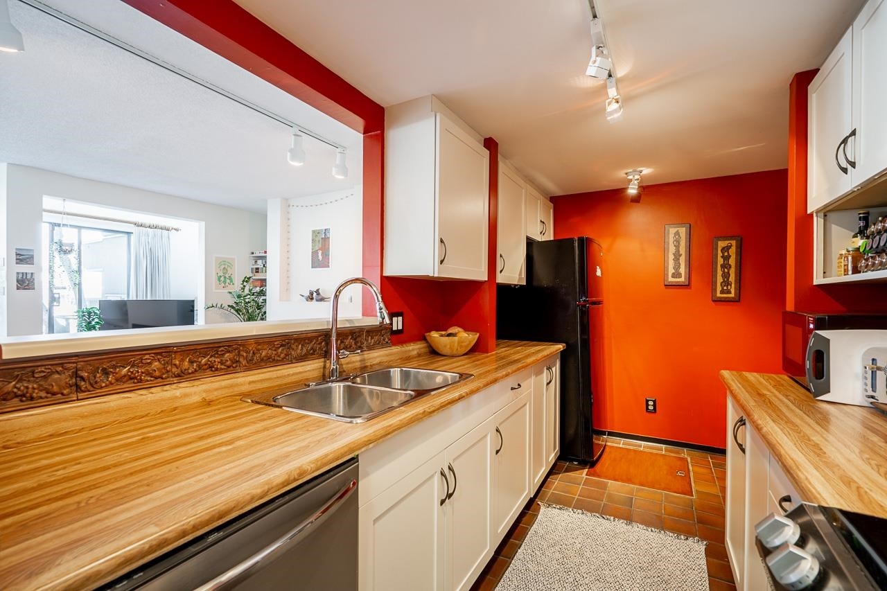 836 Millbank, Vancouver, BC