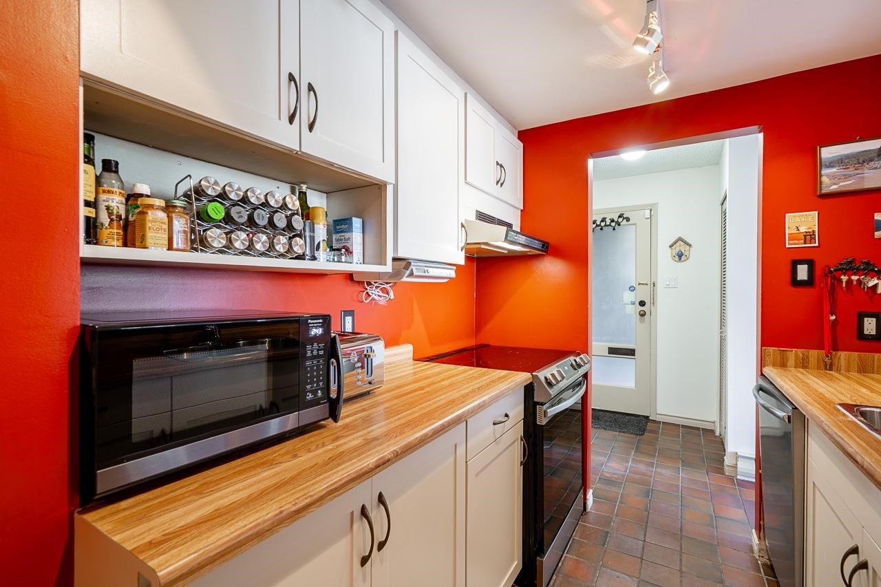 836 Millbank, Vancouver, BC