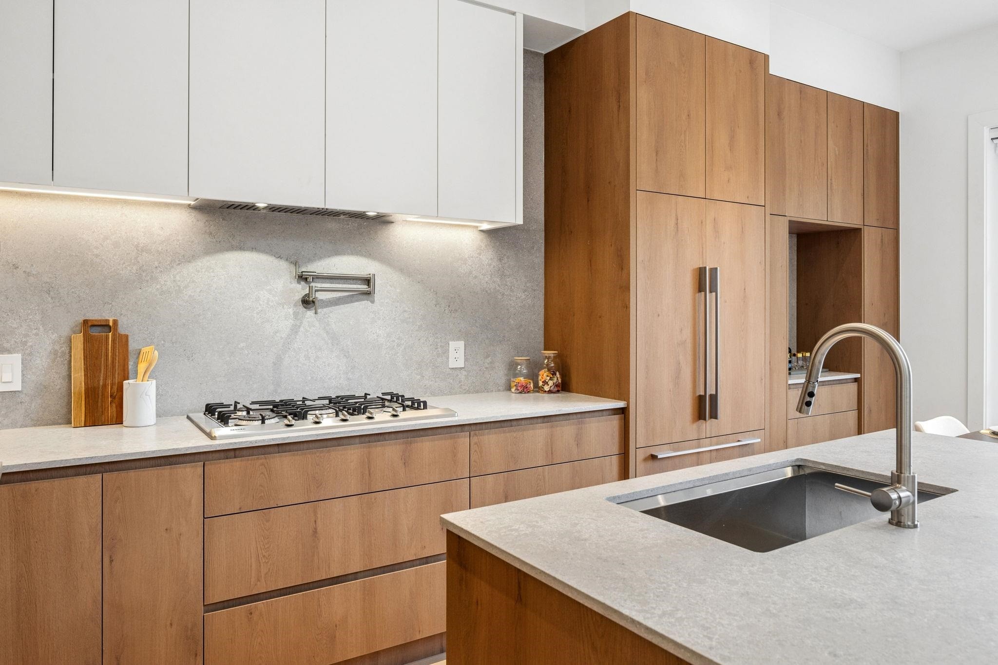 1-3642 West 20Th Avenue, Vancouver, BC
