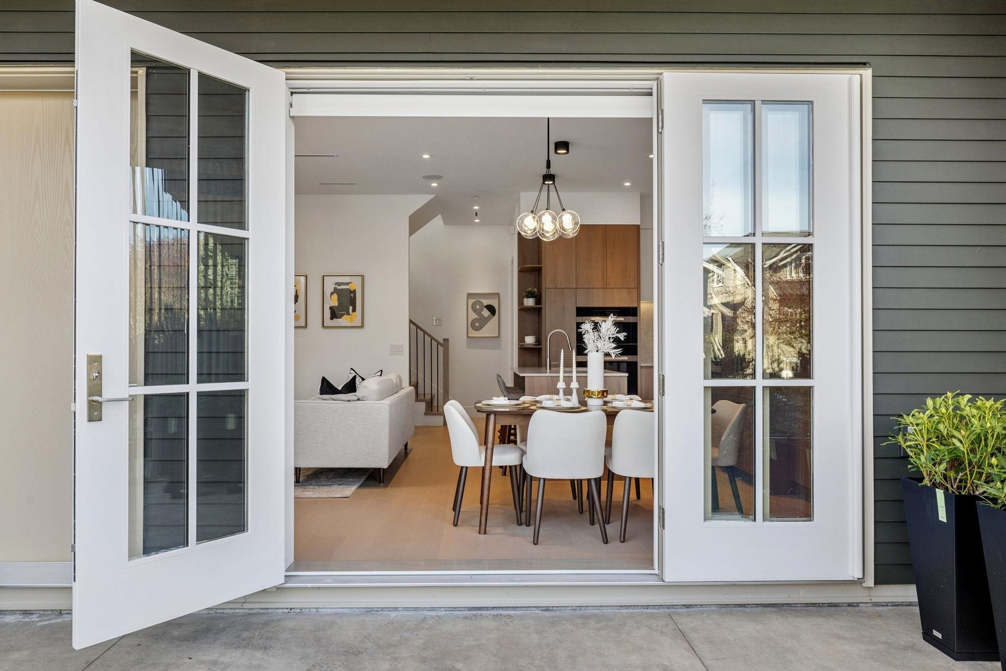 1-3642 West 20Th Avenue, Vancouver, BC