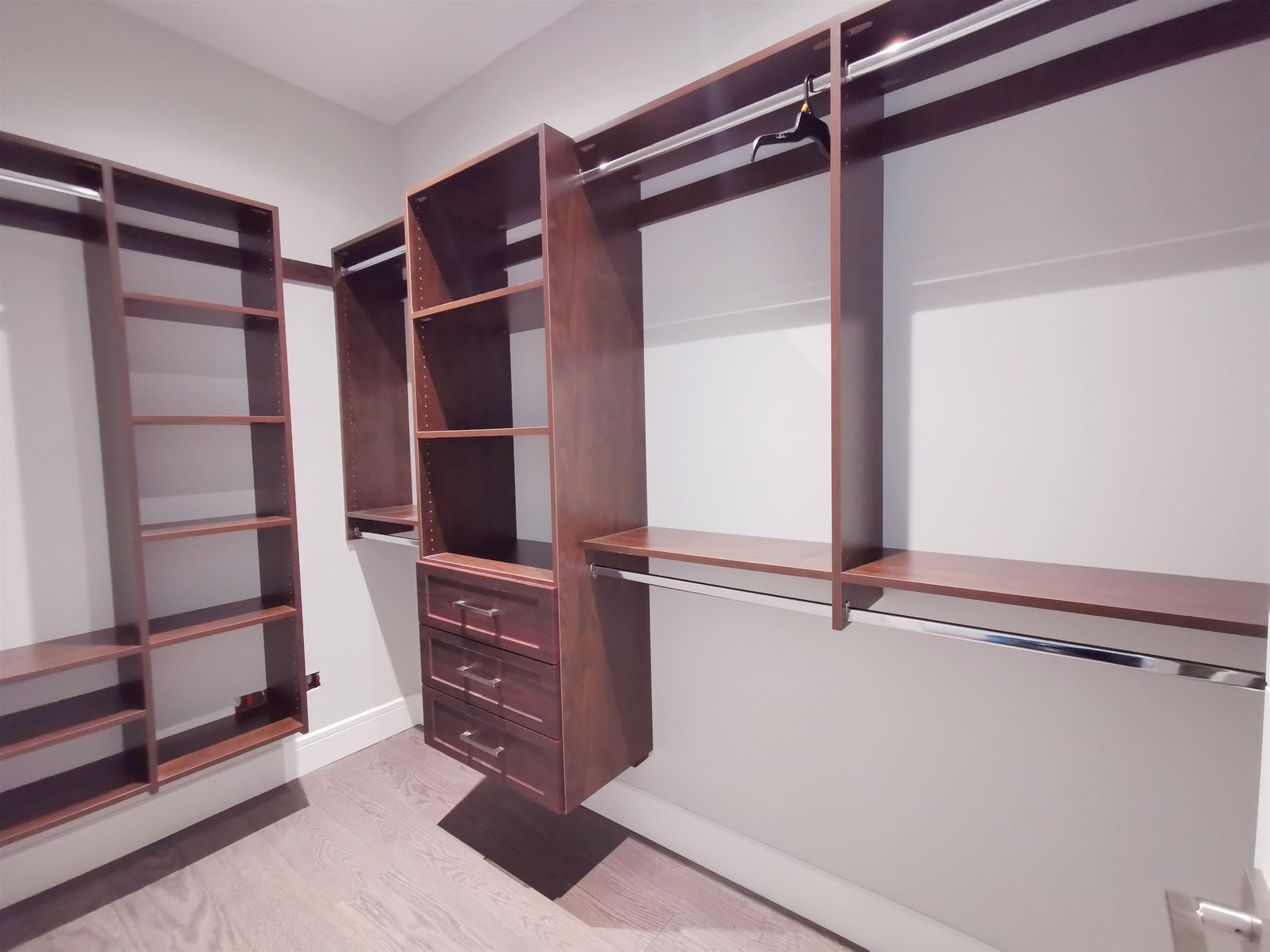 3291 Ullsmore Avenue, Richmond, BC