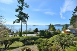 5218 Sunshine Coast Highway Sechelt, BC V7Z 0C1