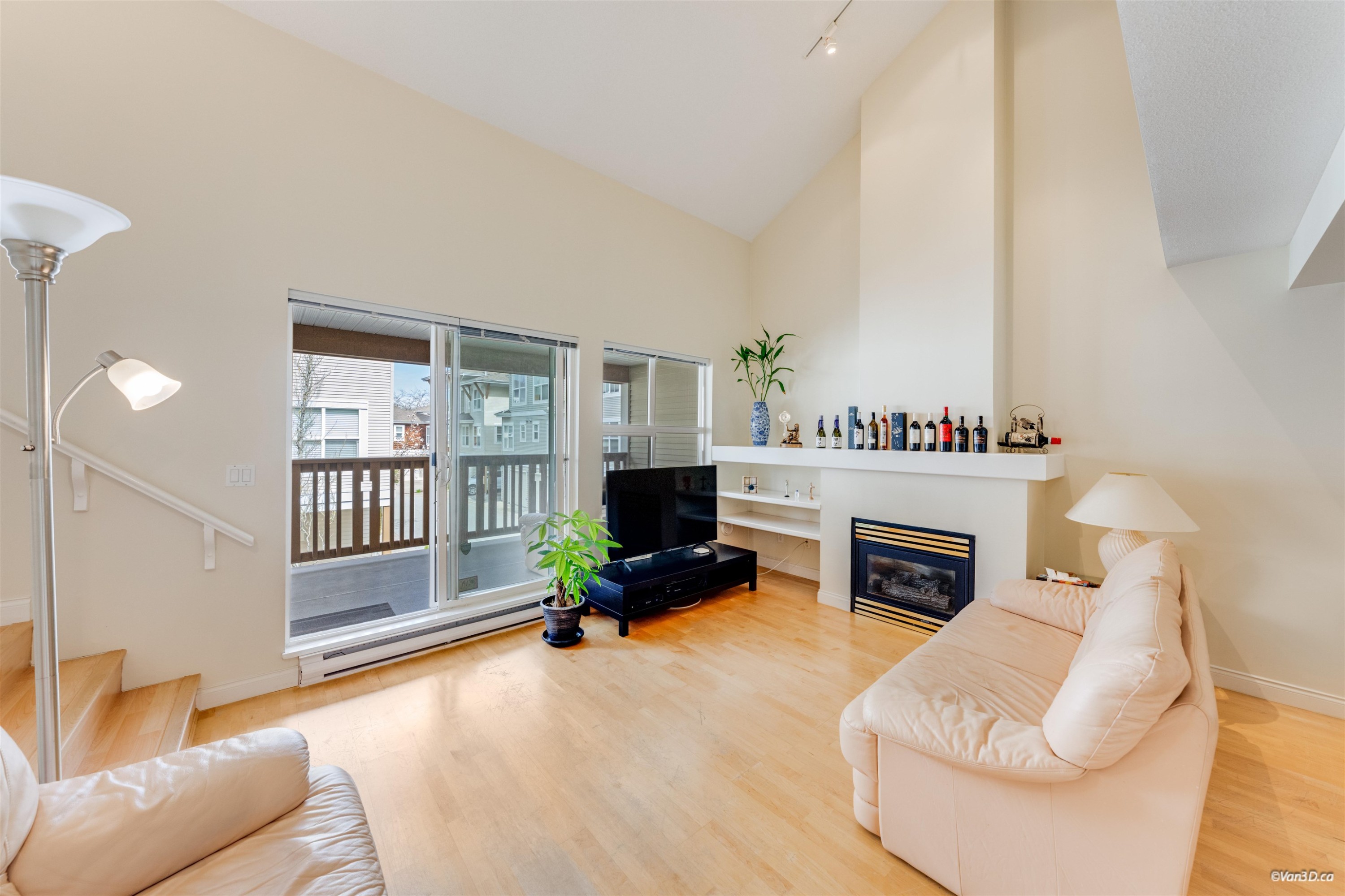 20-7111 Lynnwood Drive, Richmond, BC