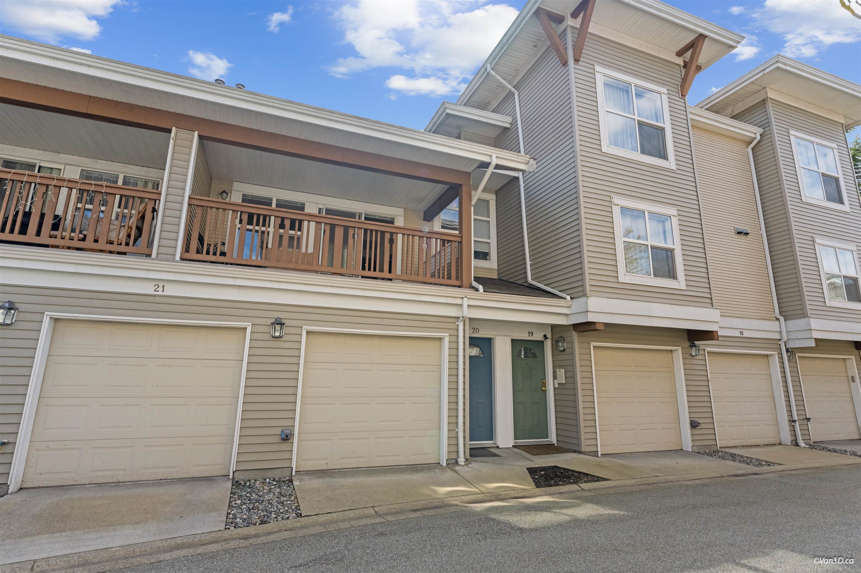 20-7111 Lynnwood Drive, Richmond, BC