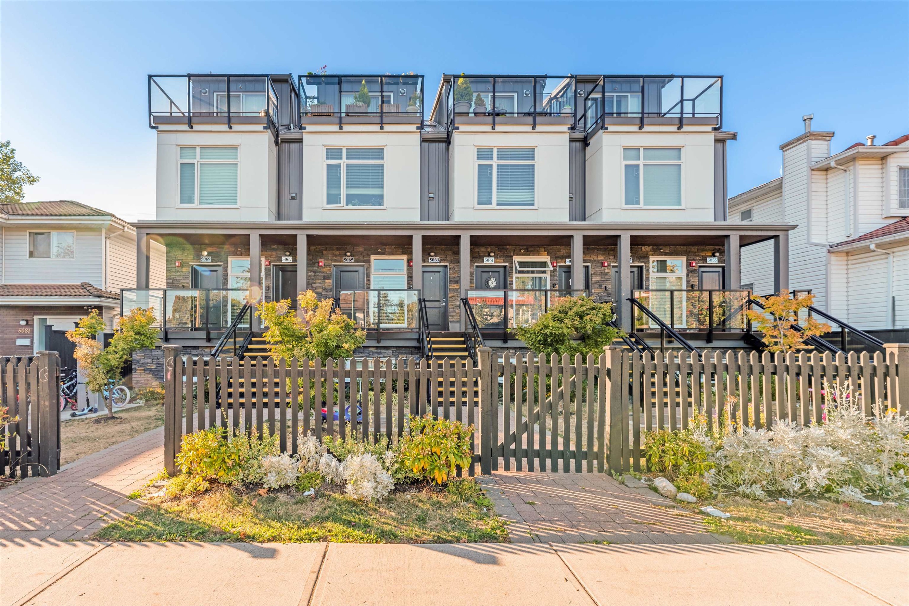 5069 Earles Street, Vancouver, BC