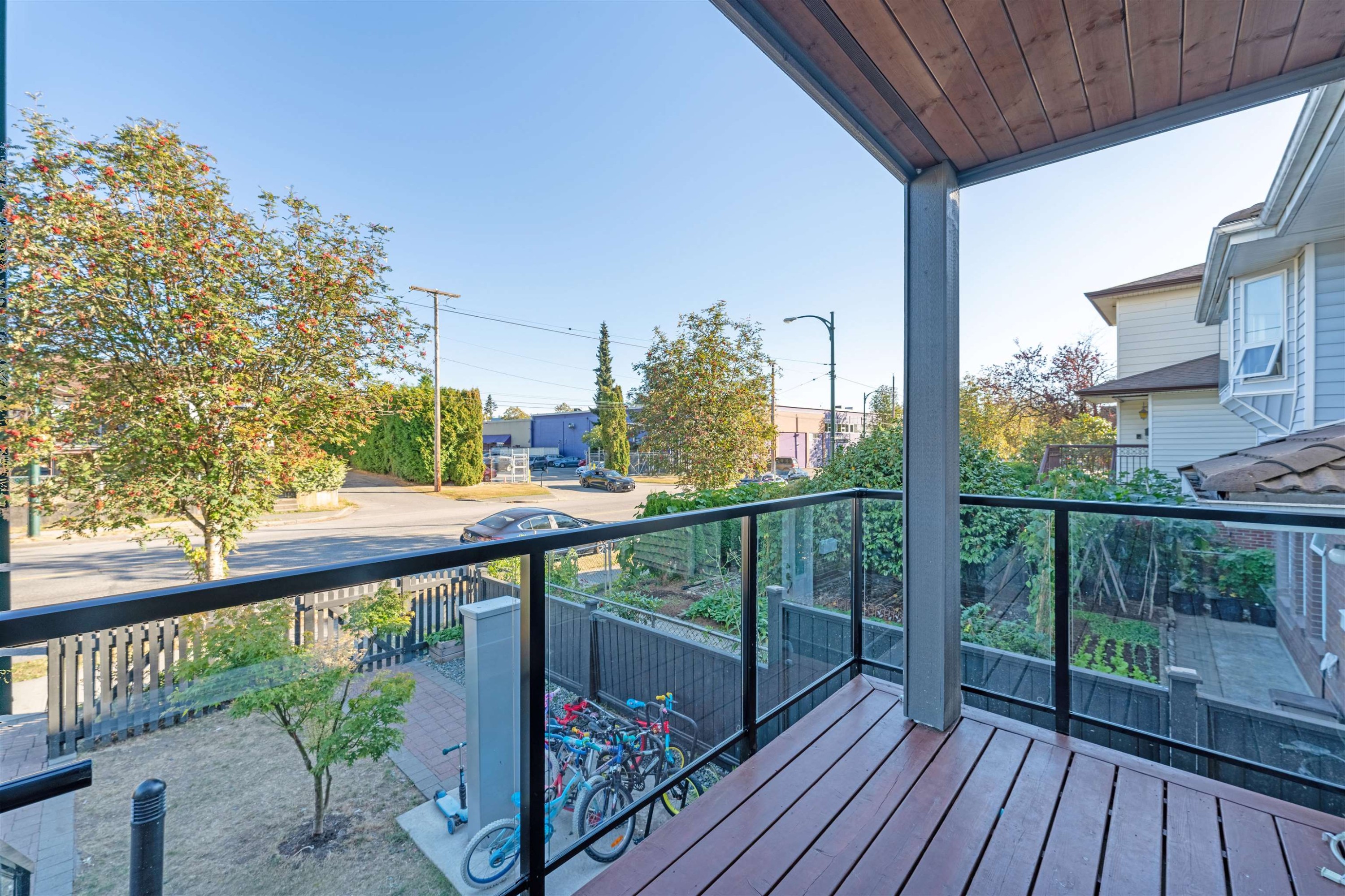 5069 Earles Street, Vancouver, BC
