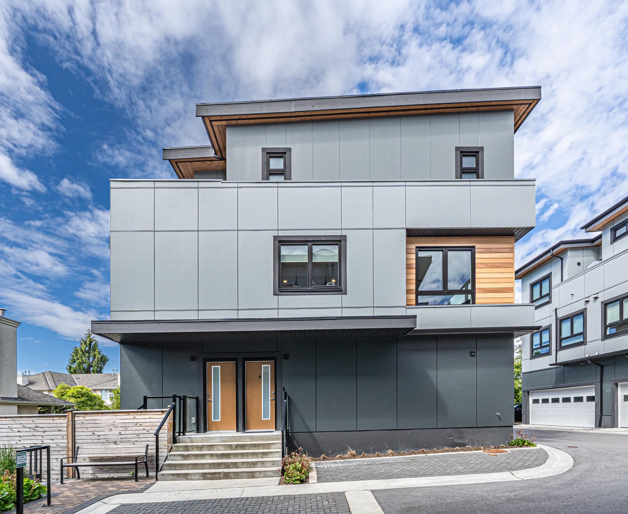 4-9099 No. 2 Road, Richmond, BC