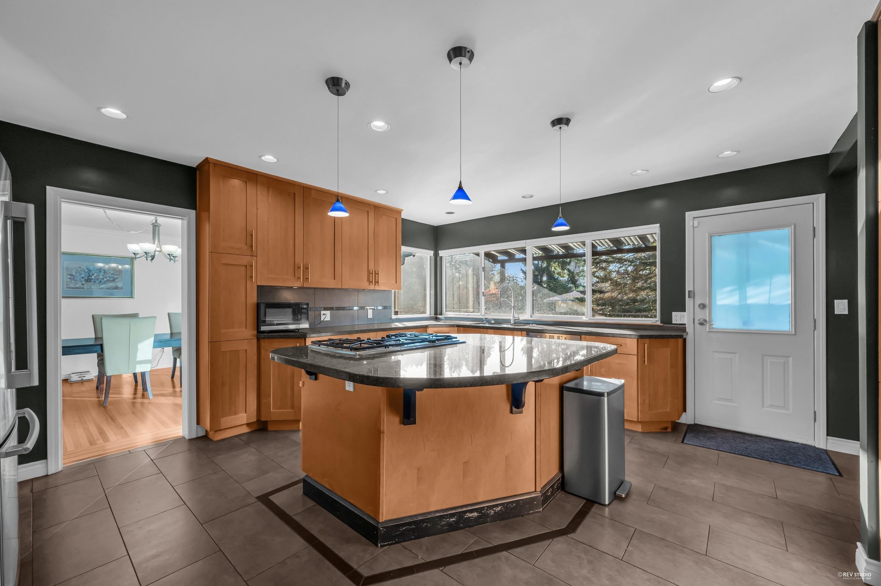 310 Macbeth Crescent, West Vancouver, BC