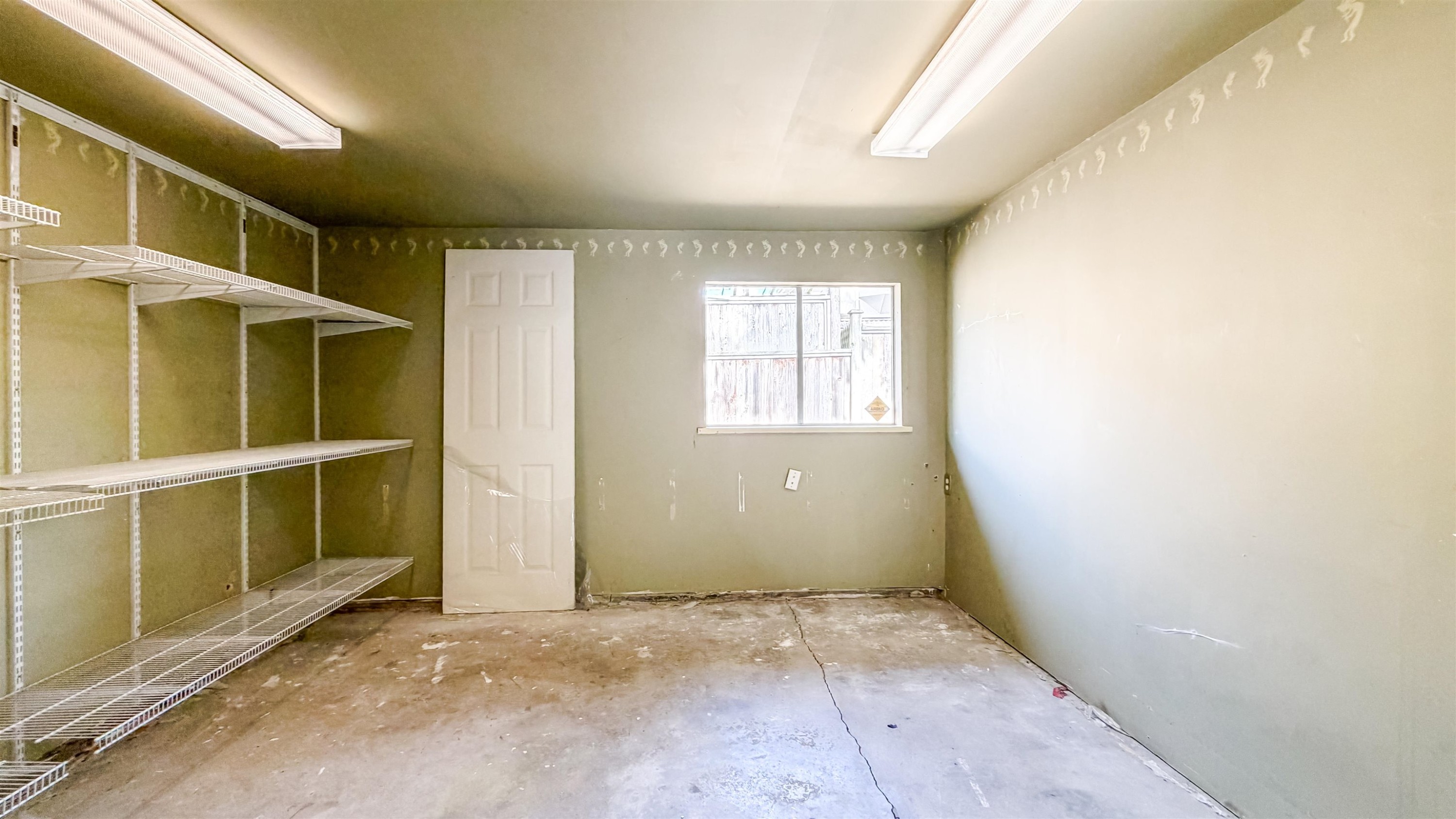 8671 Mowbray Road, Richmond, BC