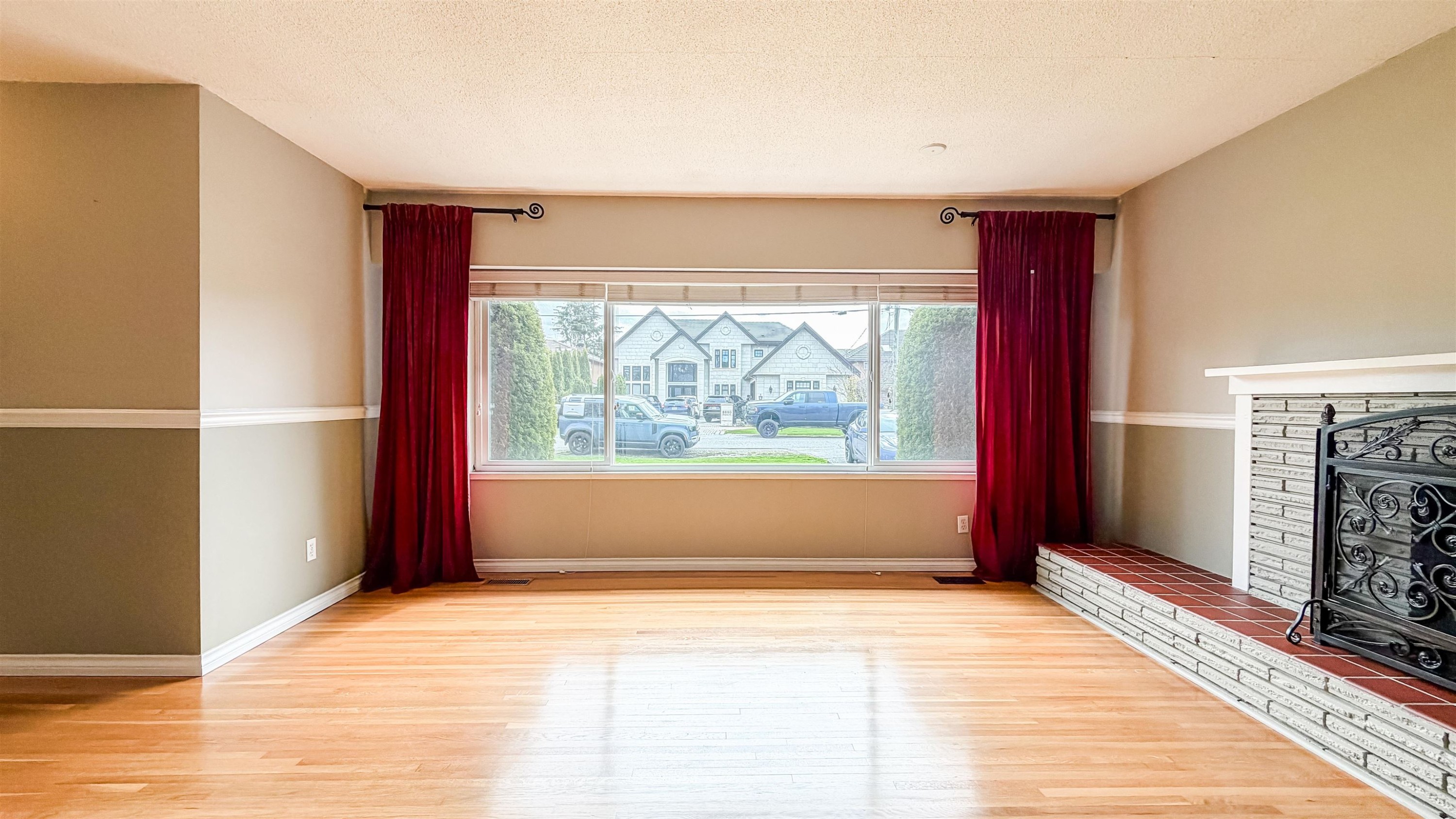 8671 Mowbray Road, Richmond, BC