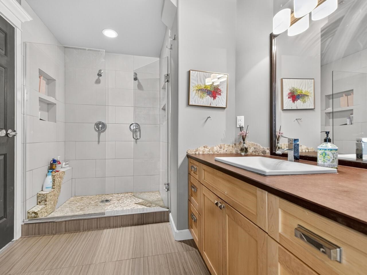 1052 Corona Crescent, Coquitlam, BC