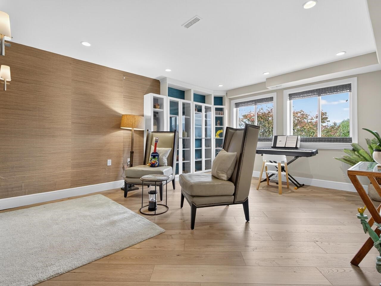1052 Corona Crescent, Coquitlam, BC