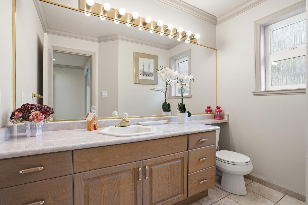 4493 Epps Avenue, North Vancouver, BC