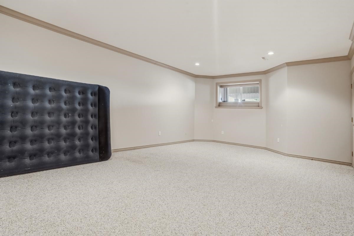 4493 Epps Avenue, North Vancouver, BC