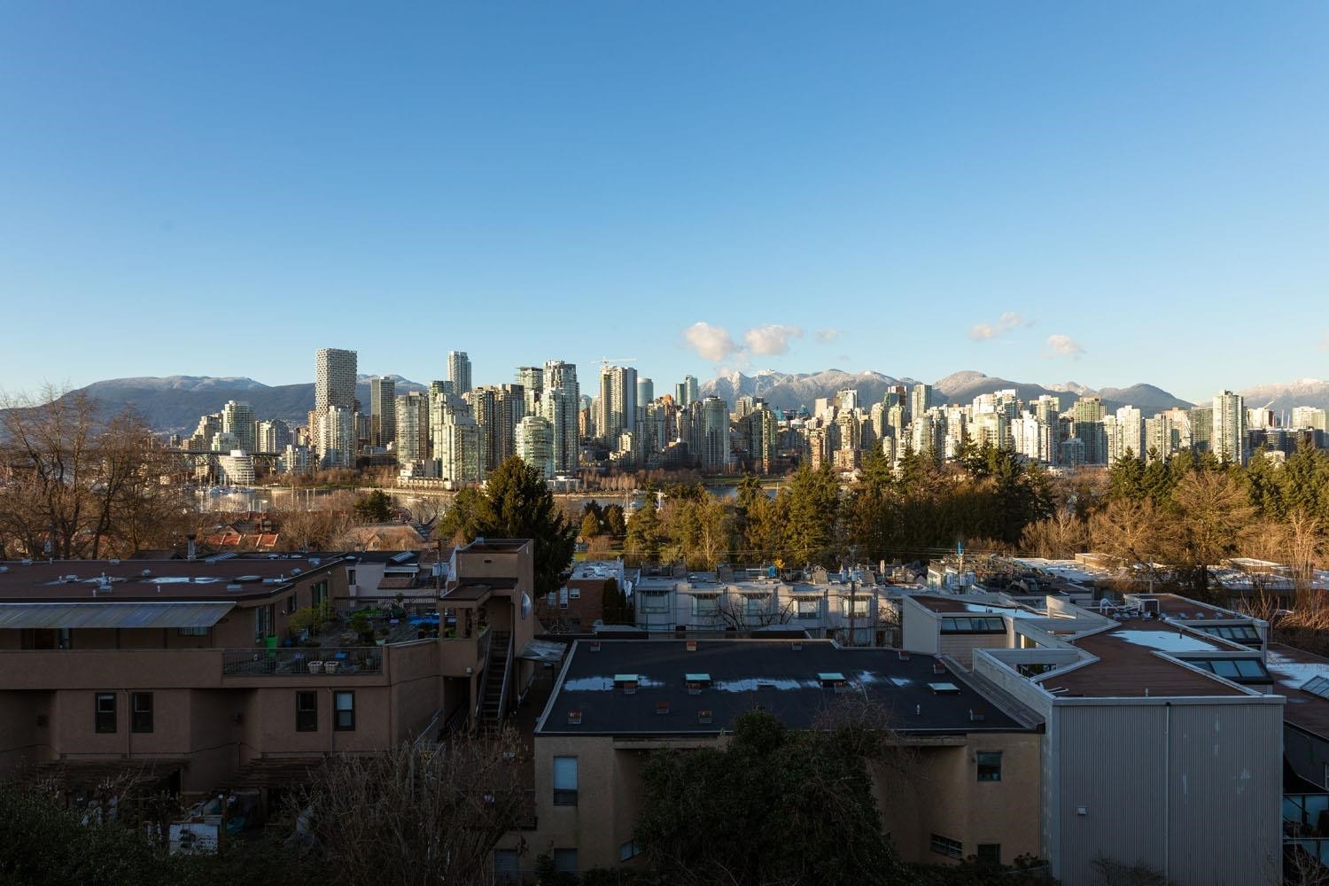 967 8Th Avenue W, Vancouver, BC