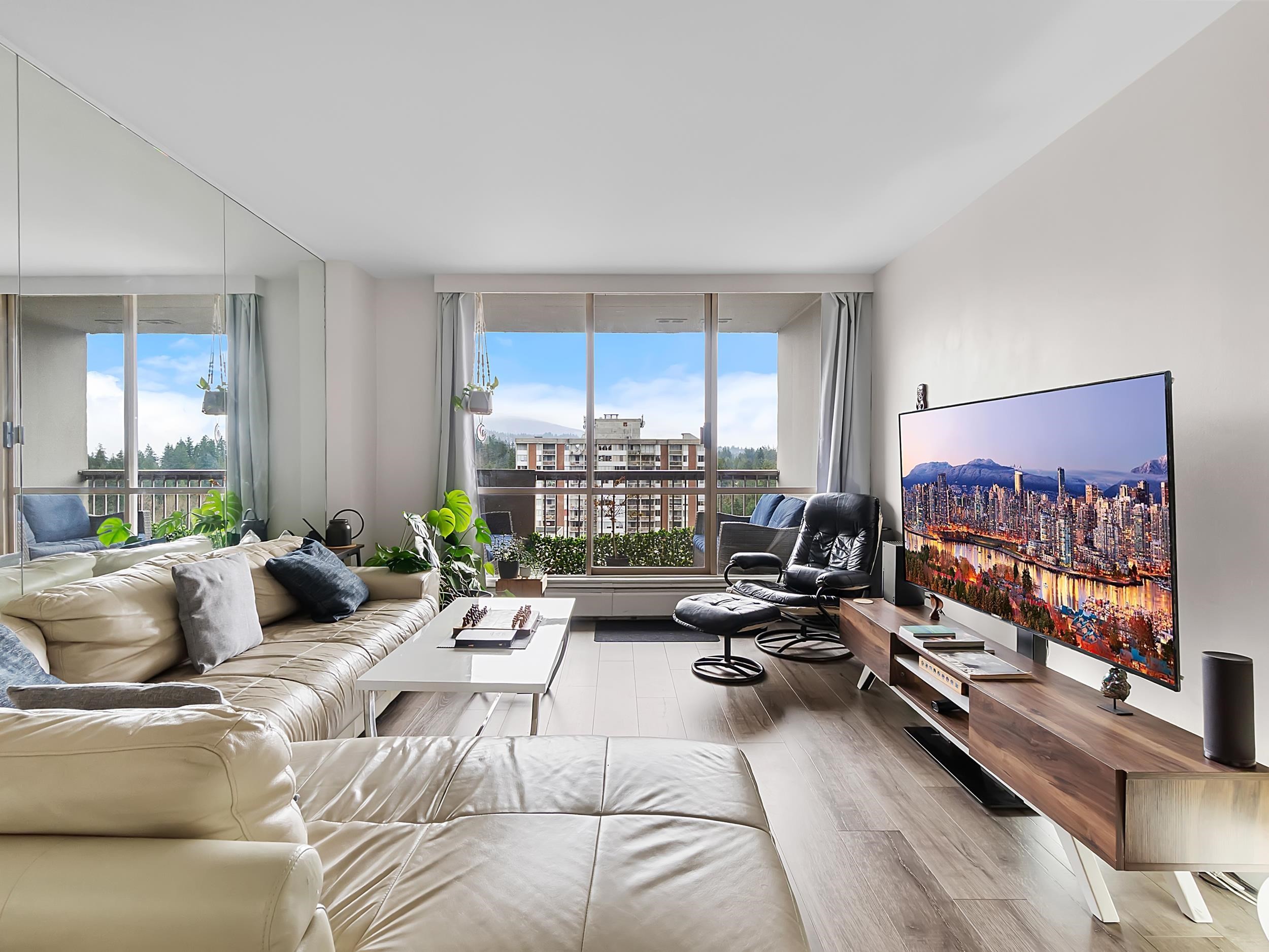 1808-2016 Fullerton Avenue, North Vancouver, BC