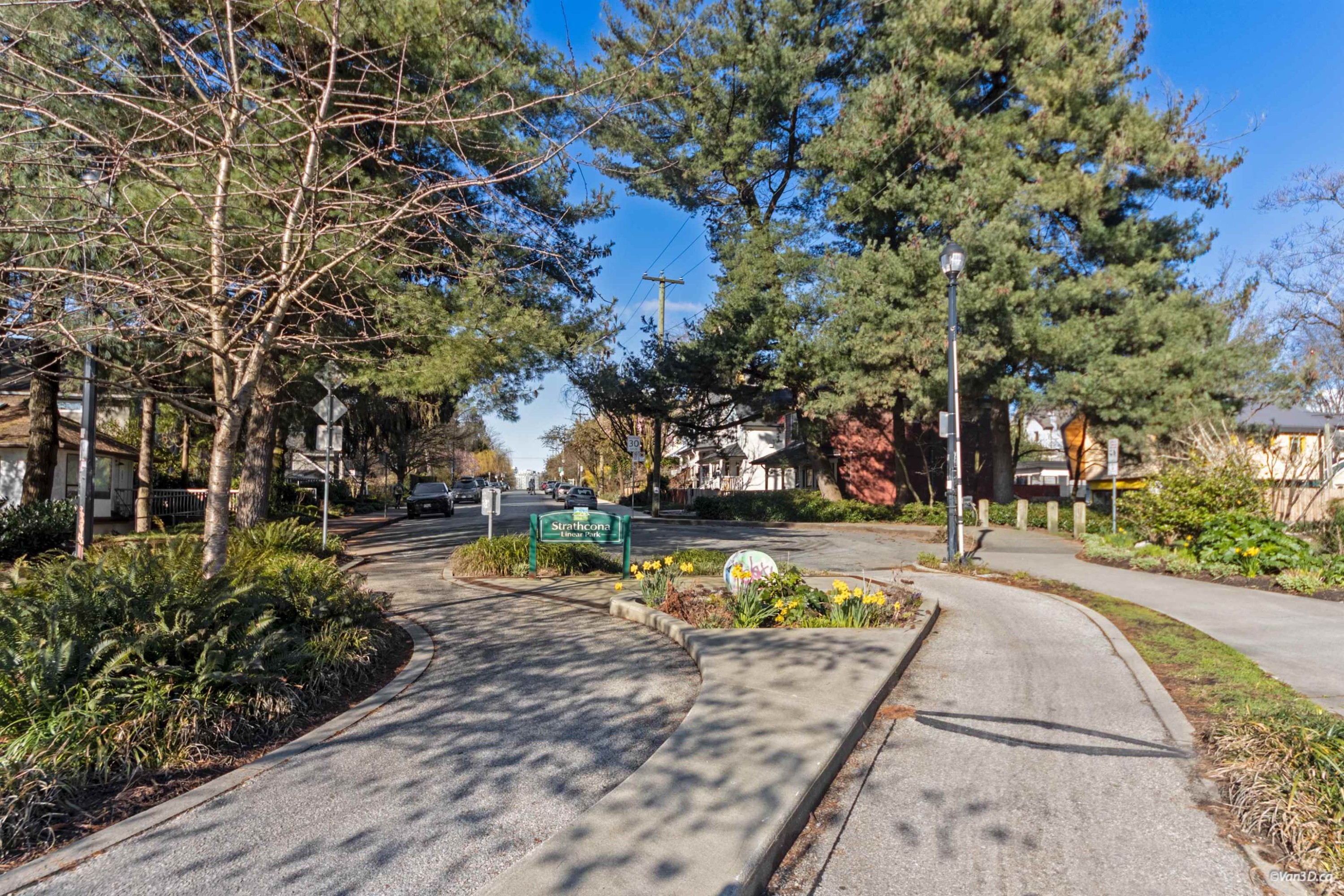 764 Georgia Street E, Vancouver, BC