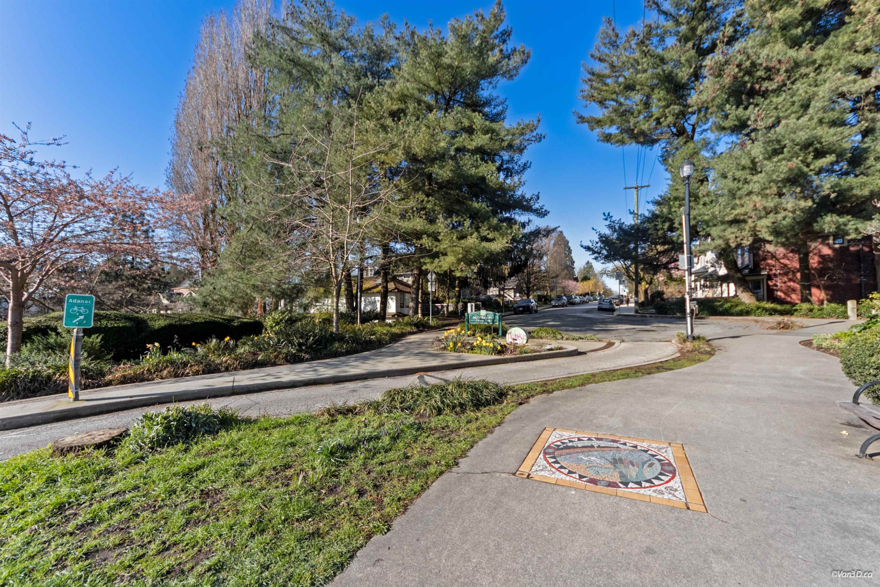 764 Georgia Street E, Vancouver, BC