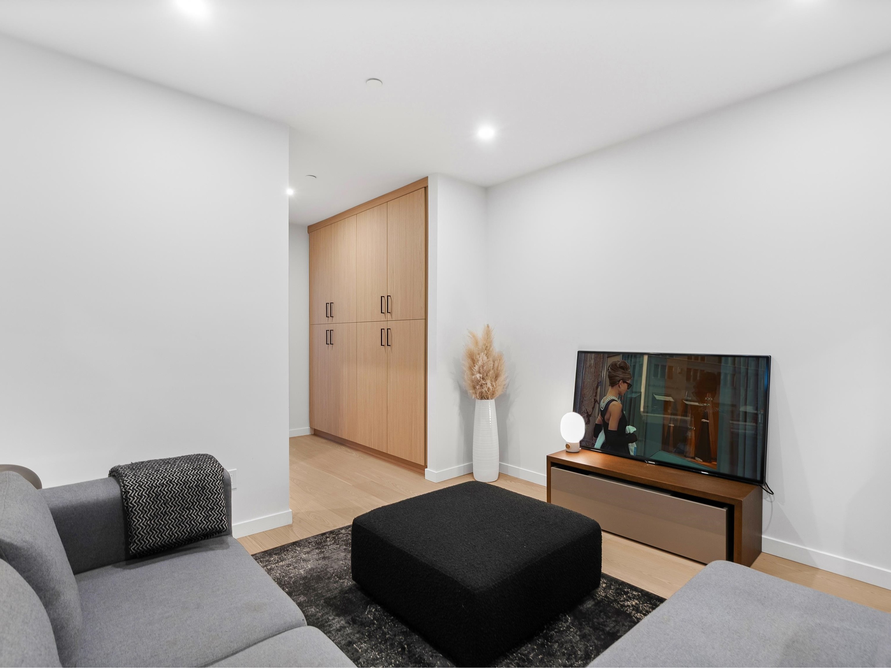 1331 Cotton Drive, Vancouver, BC