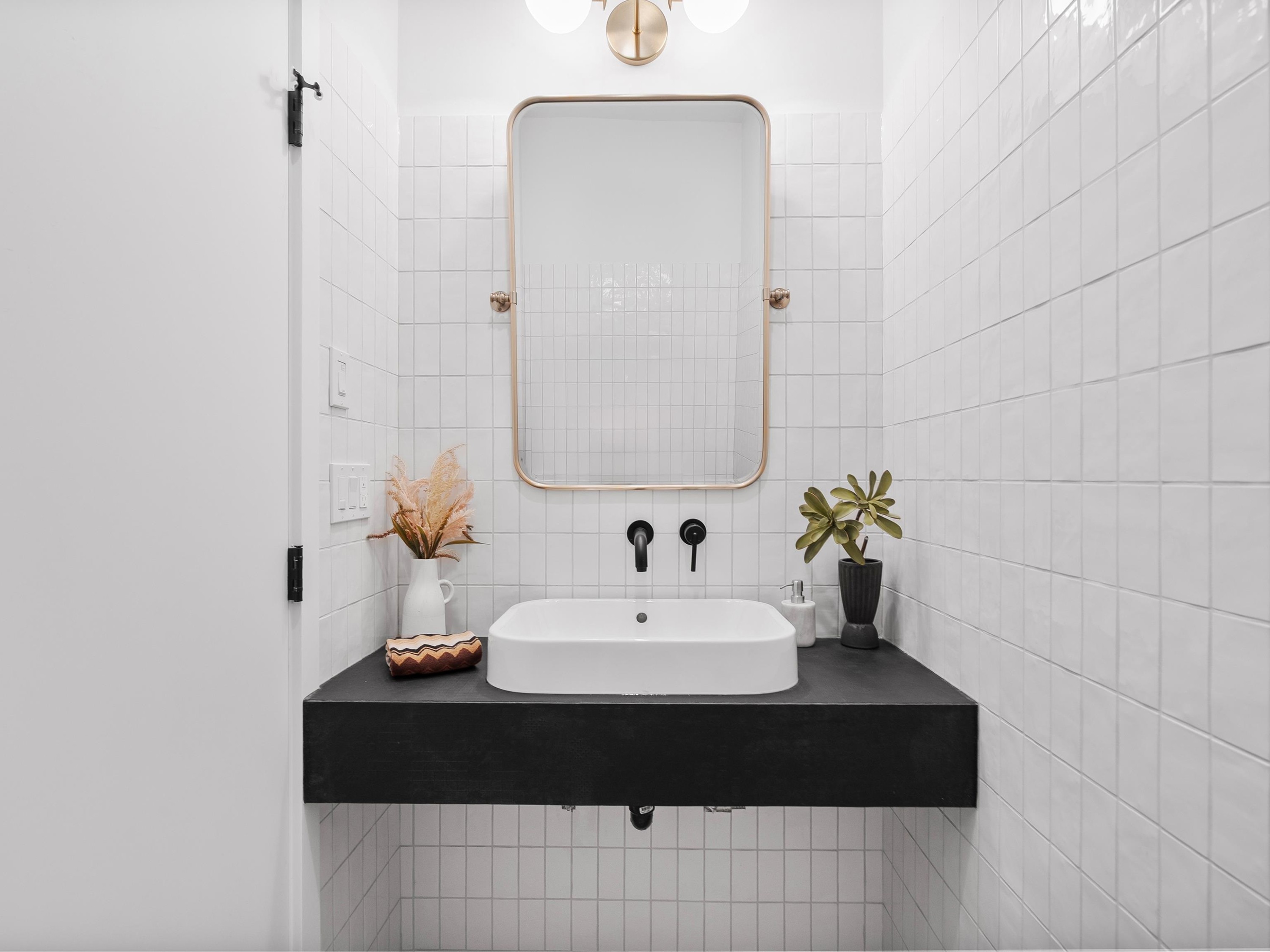 1331 Cotton Drive, Vancouver, BC