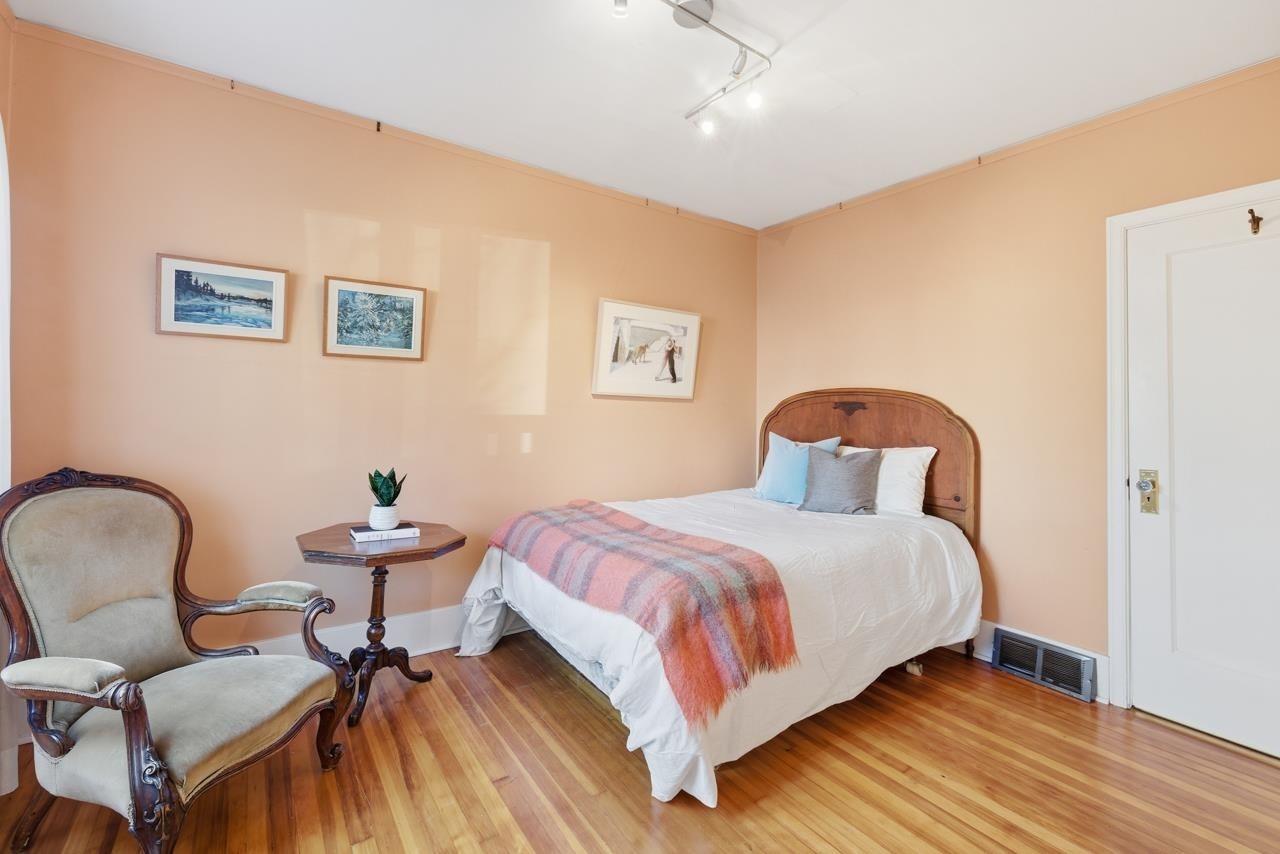 3760 29Th Avenue W, Vancouver, BC