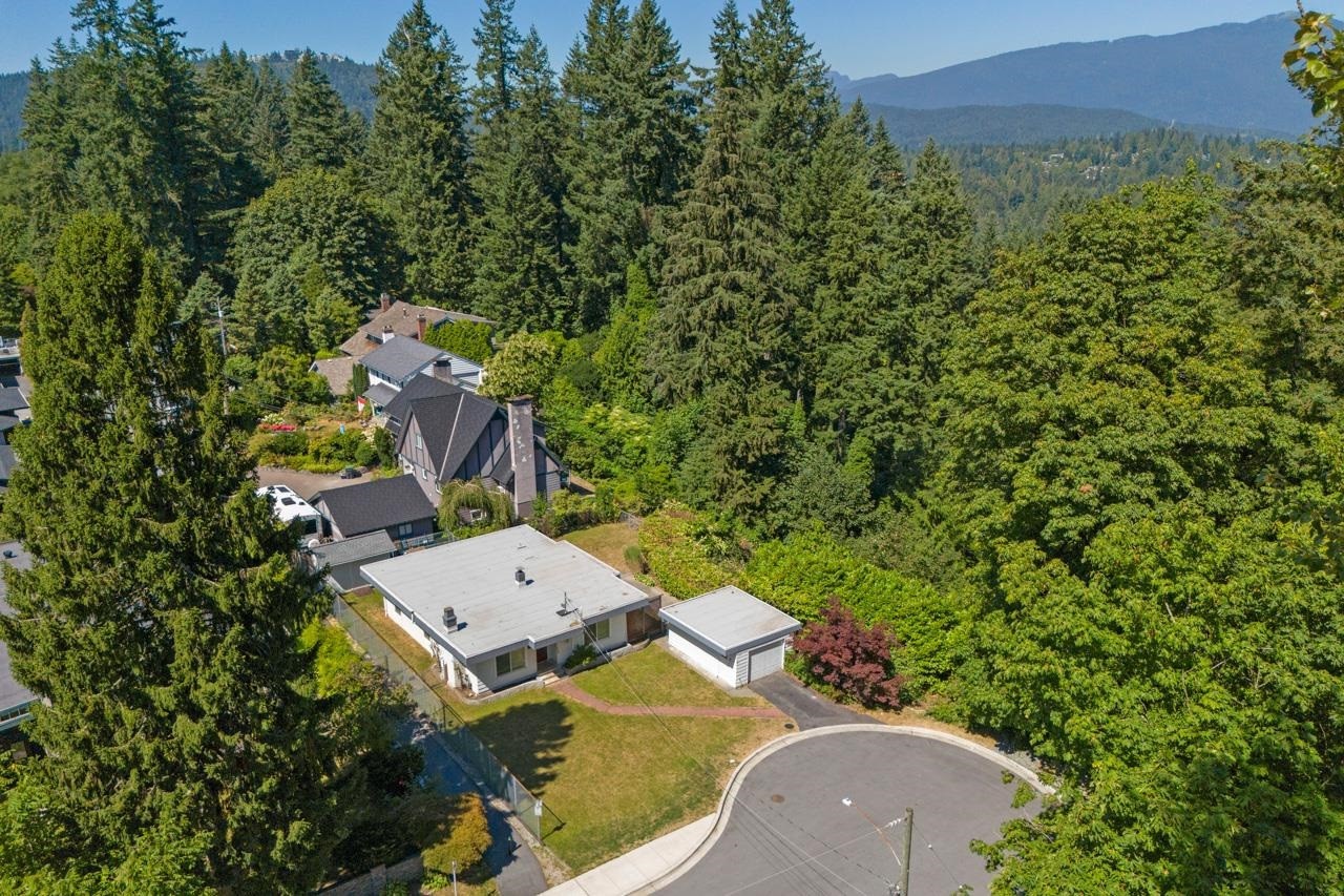 986 Porter Street, Coquitlam, BC