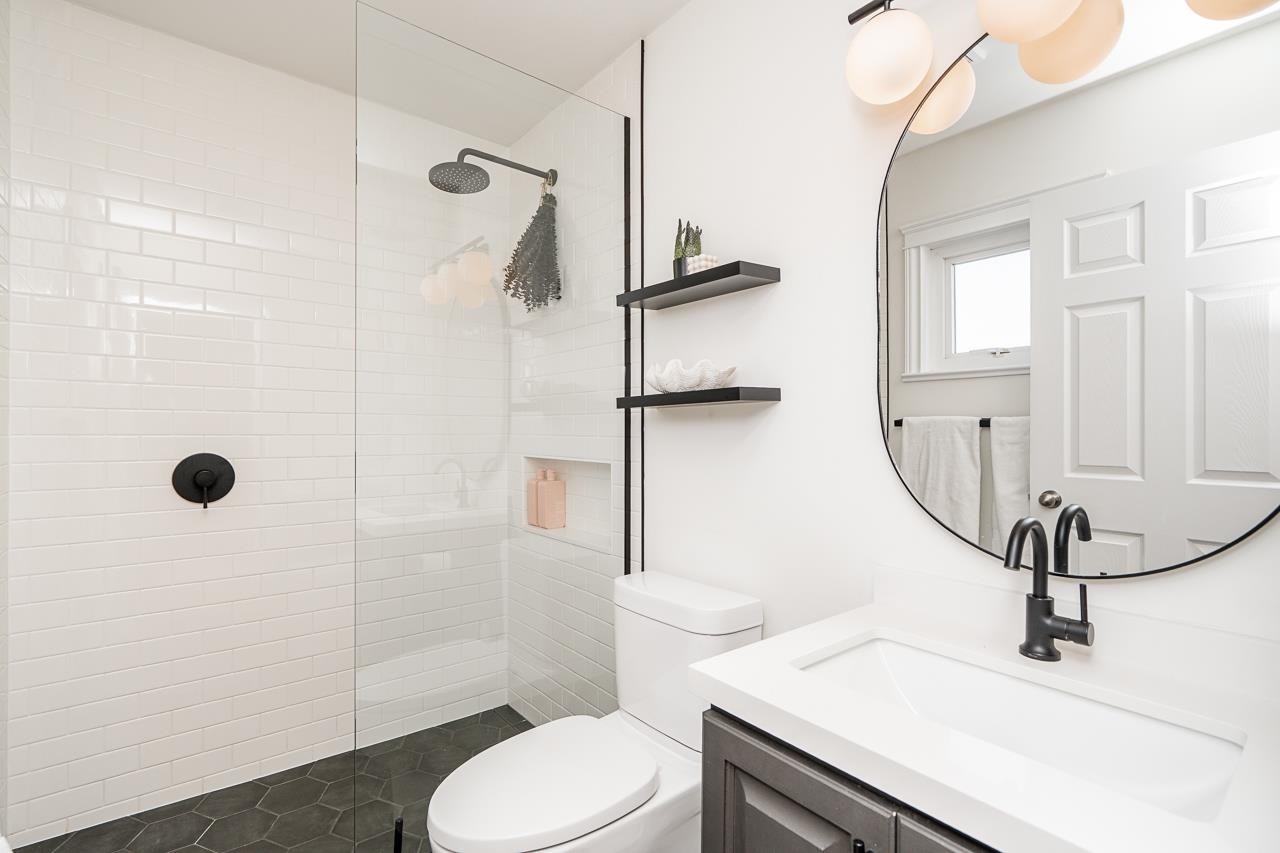 1938 Adanac Street, Vancouver, BC