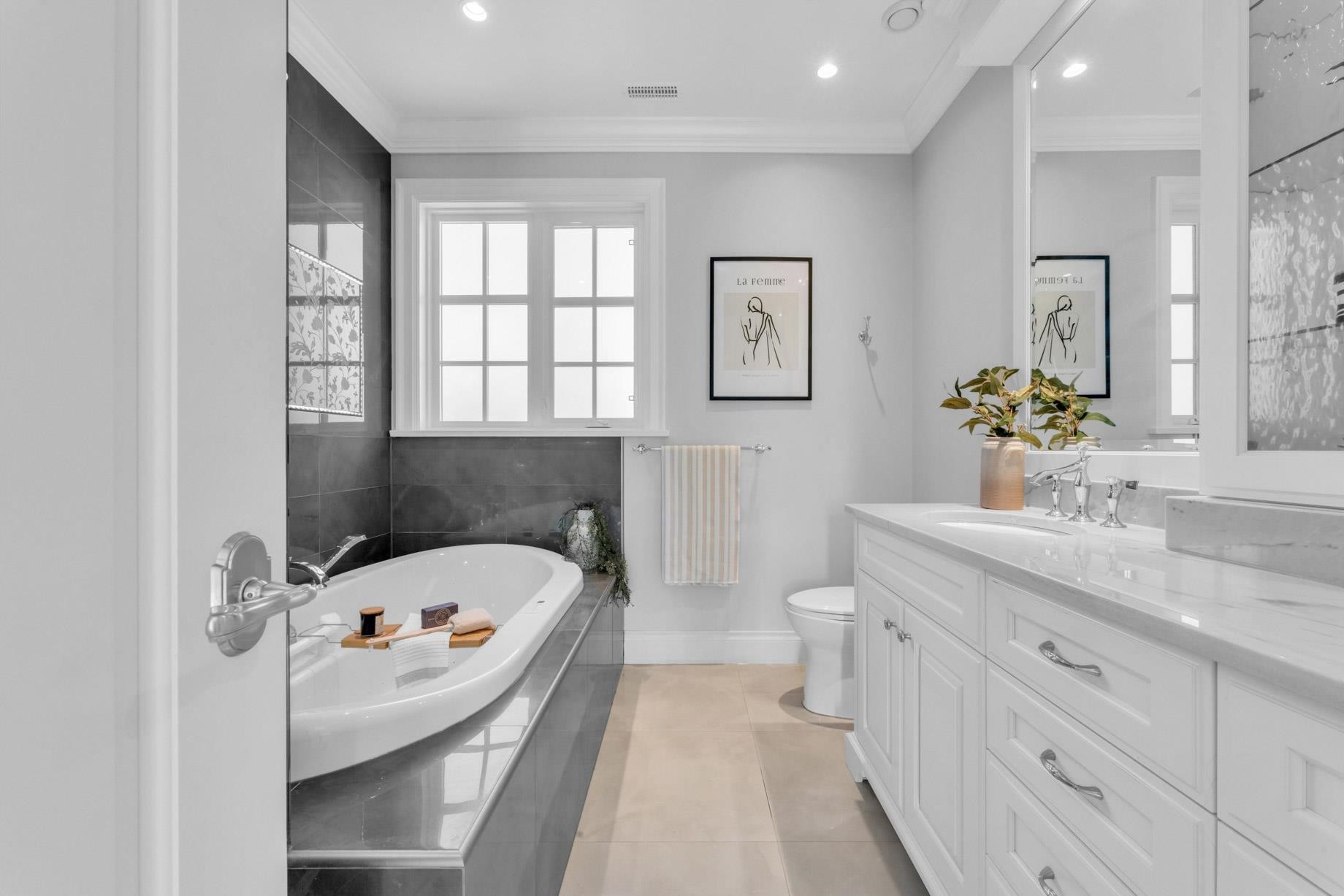 4348 Erwin Drive, West Vancouver, BC