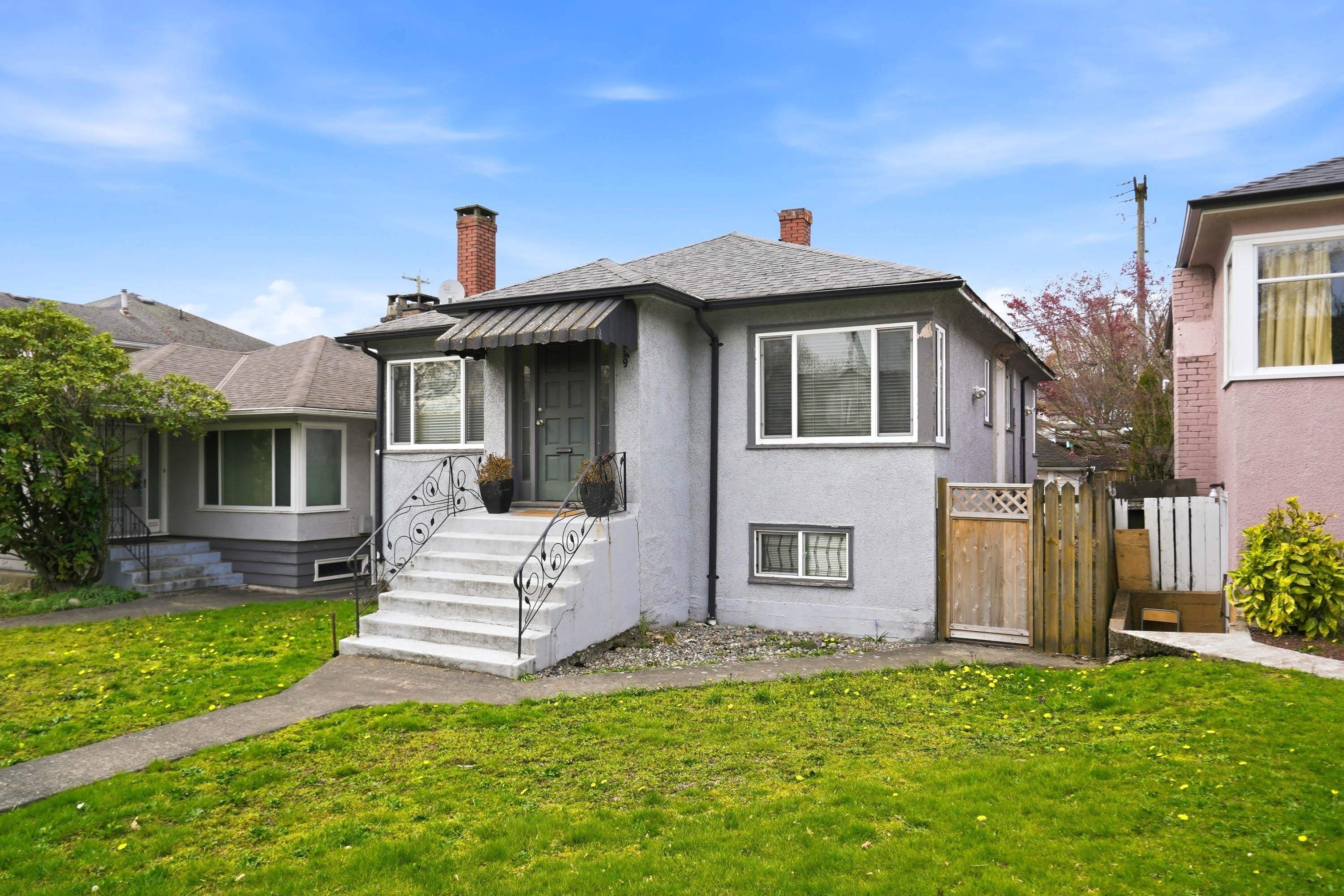 2349 Pender Street E, Vancouver, BC