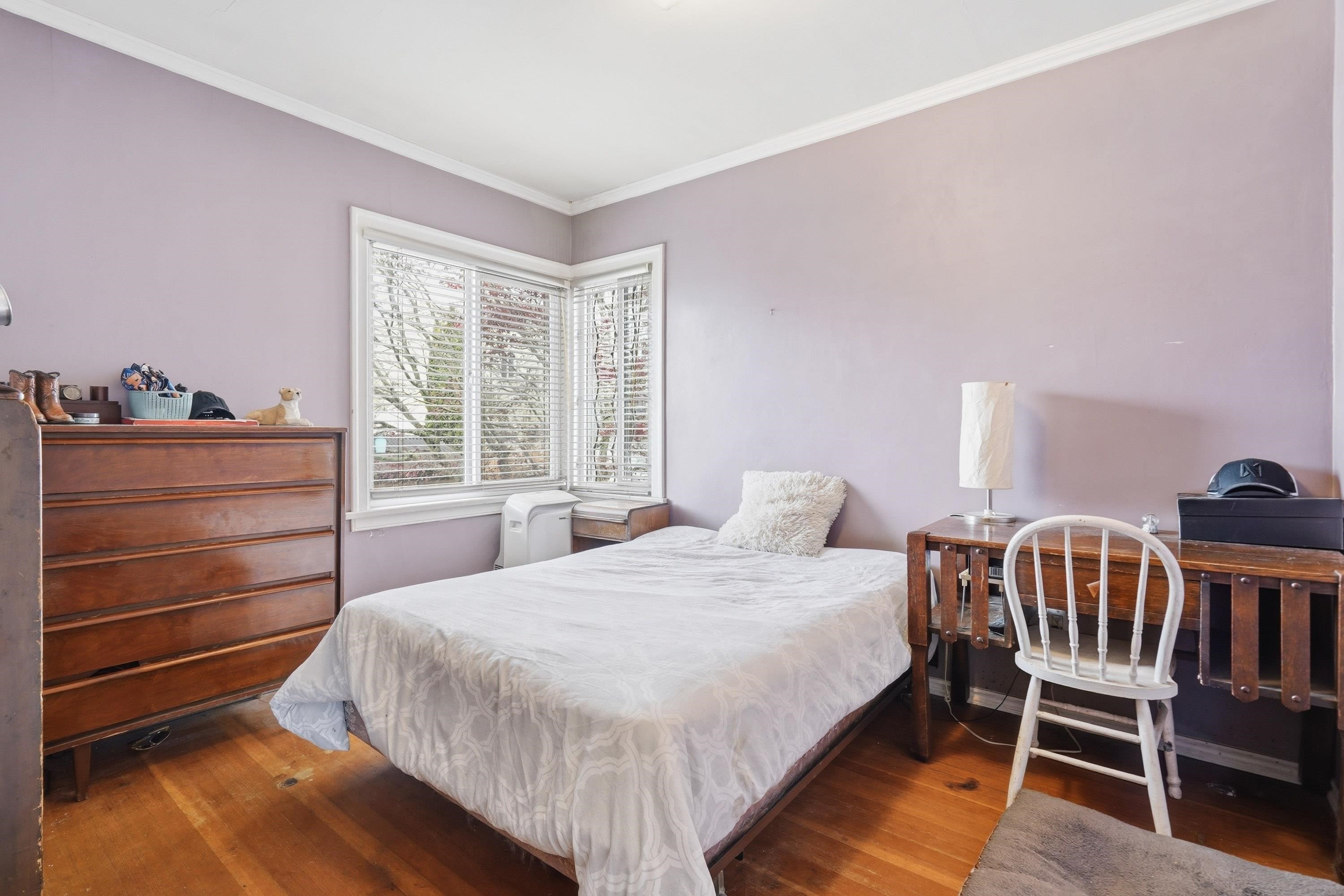 2349 Pender Street E, Vancouver, BC