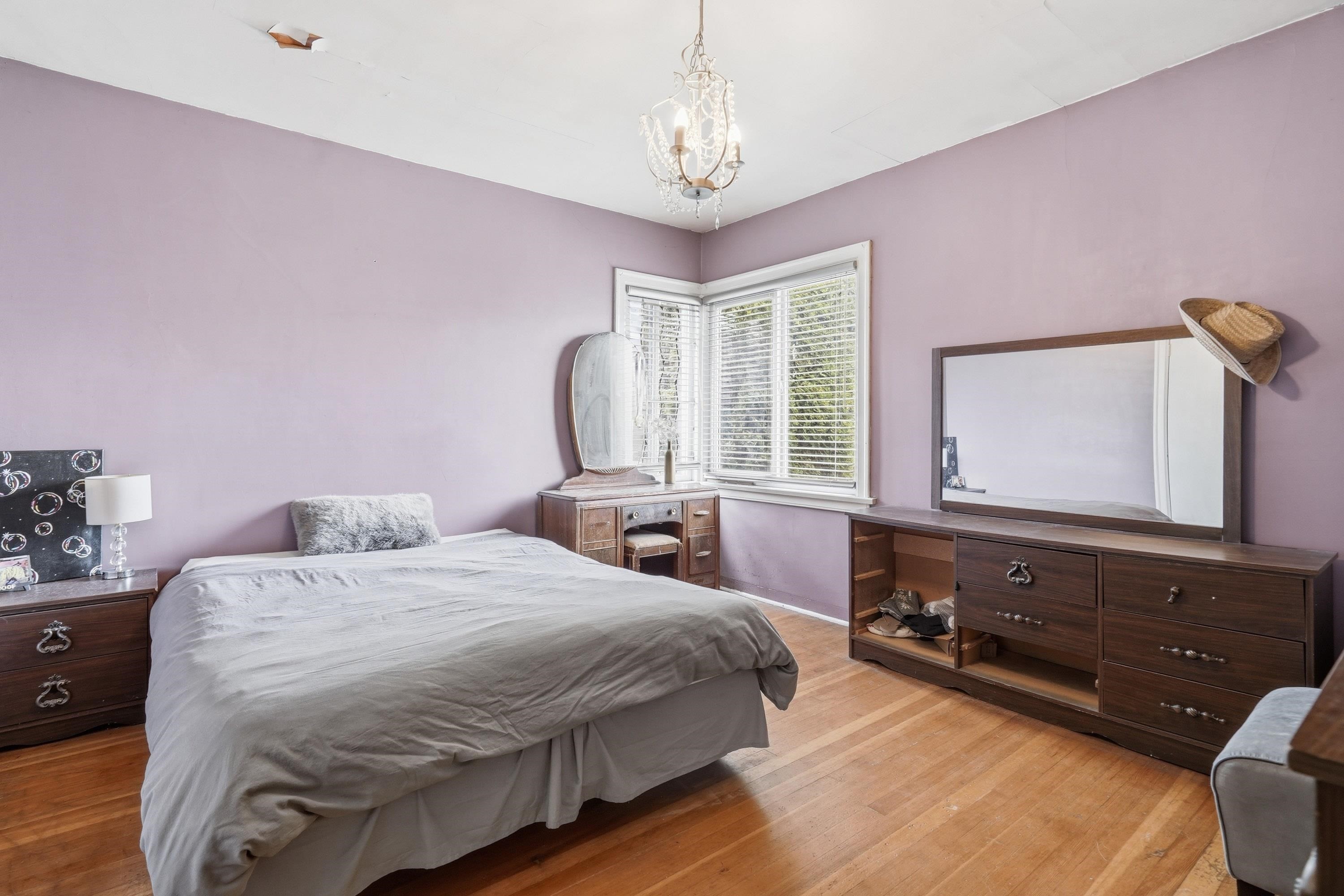 2349 Pender Street E, Vancouver, BC